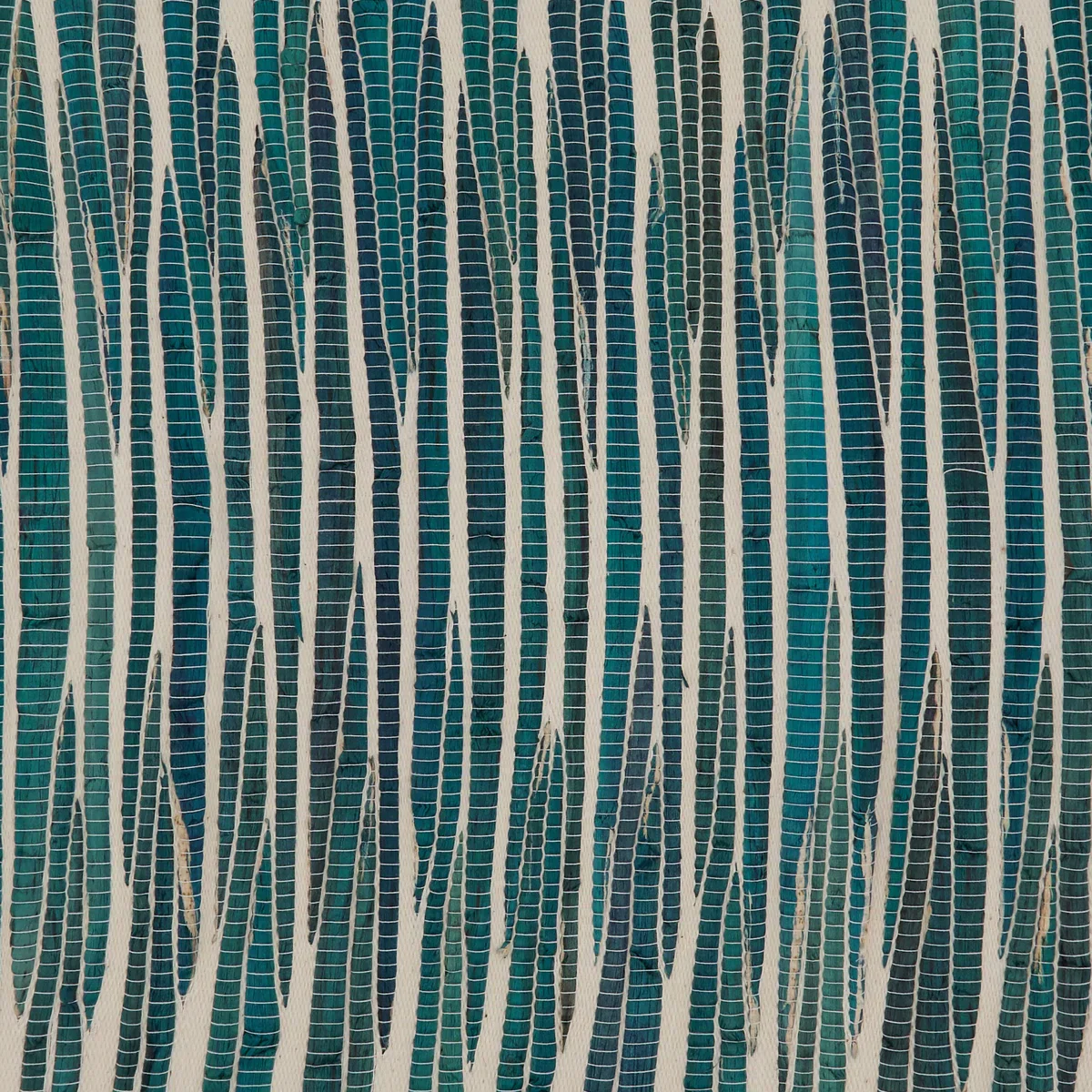 Kendari Water Hyacinth Table Runner