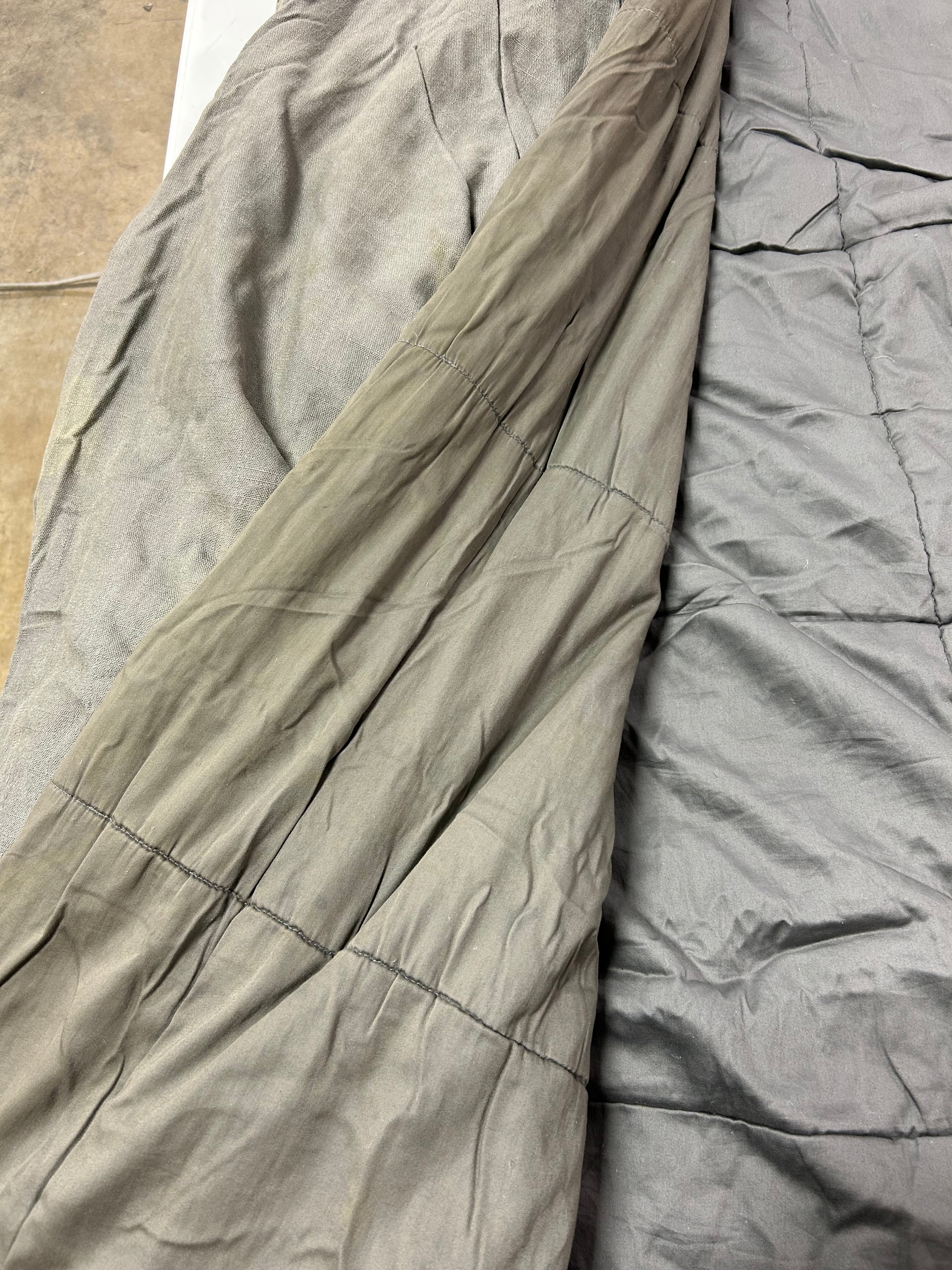 Heavyweight Linen Blend Comforter & Sham Set Dark Gray King/California - Image 8