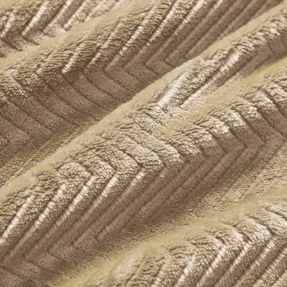 Heated Micro Herringbone Blanket Taupe King - Image 4