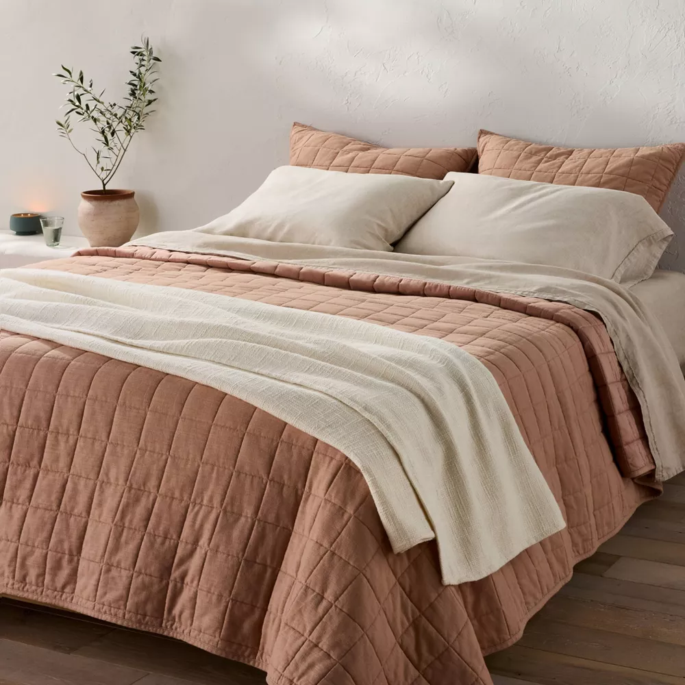 Heavyweight Linen Blend Quilt Light Adobe Clay King + - Image 3