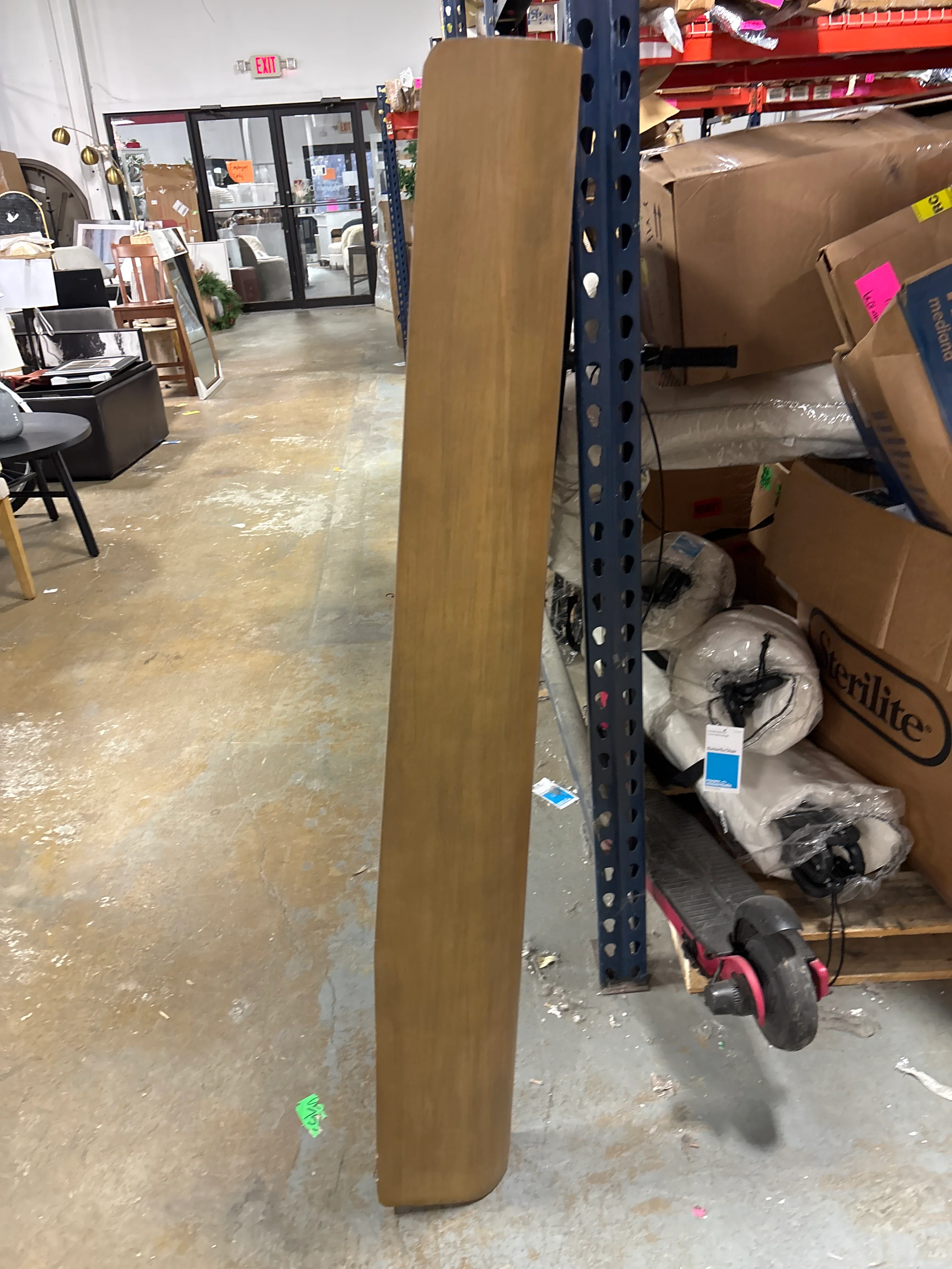 (KING) Normandy Panel Bed SHOWROOM ITEM - Image 4