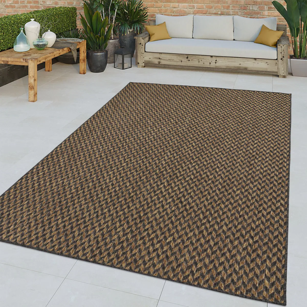 Lacynda Flatweave Chevron Indoor / Outdoor Rug 5'3" x 7'3" - Image 2