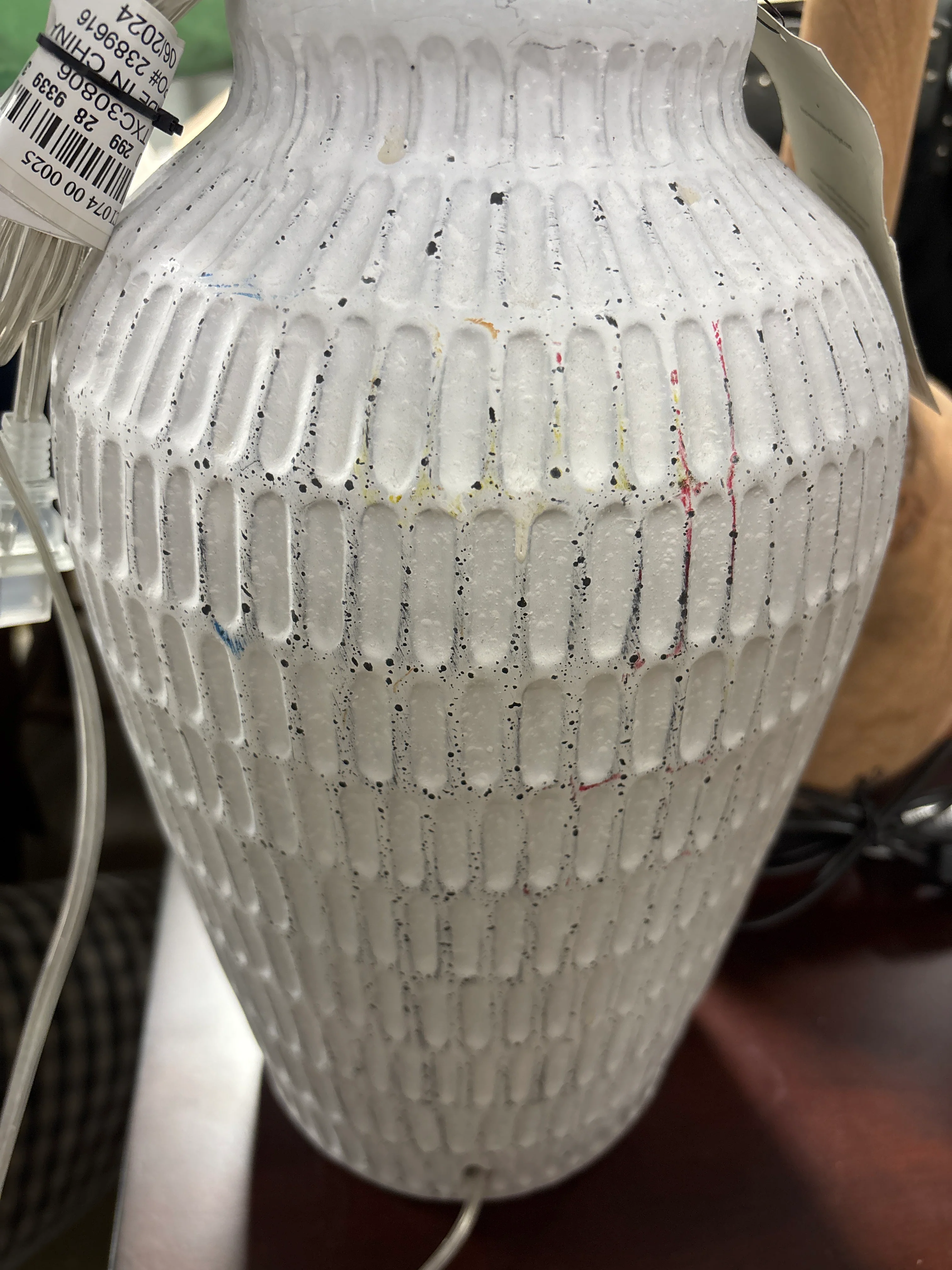 Large Assembled Ceramic Textured Lamp White SHOWROOM ITEM - Image 3