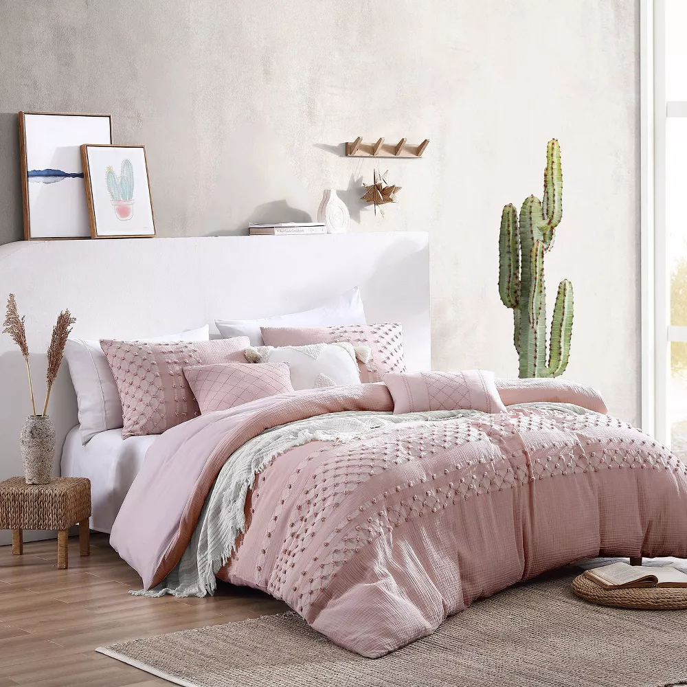 Layla 100% Cotton Clip-Jacquard 5-Piece Comforter Set Blush Full/Queen - Image 5