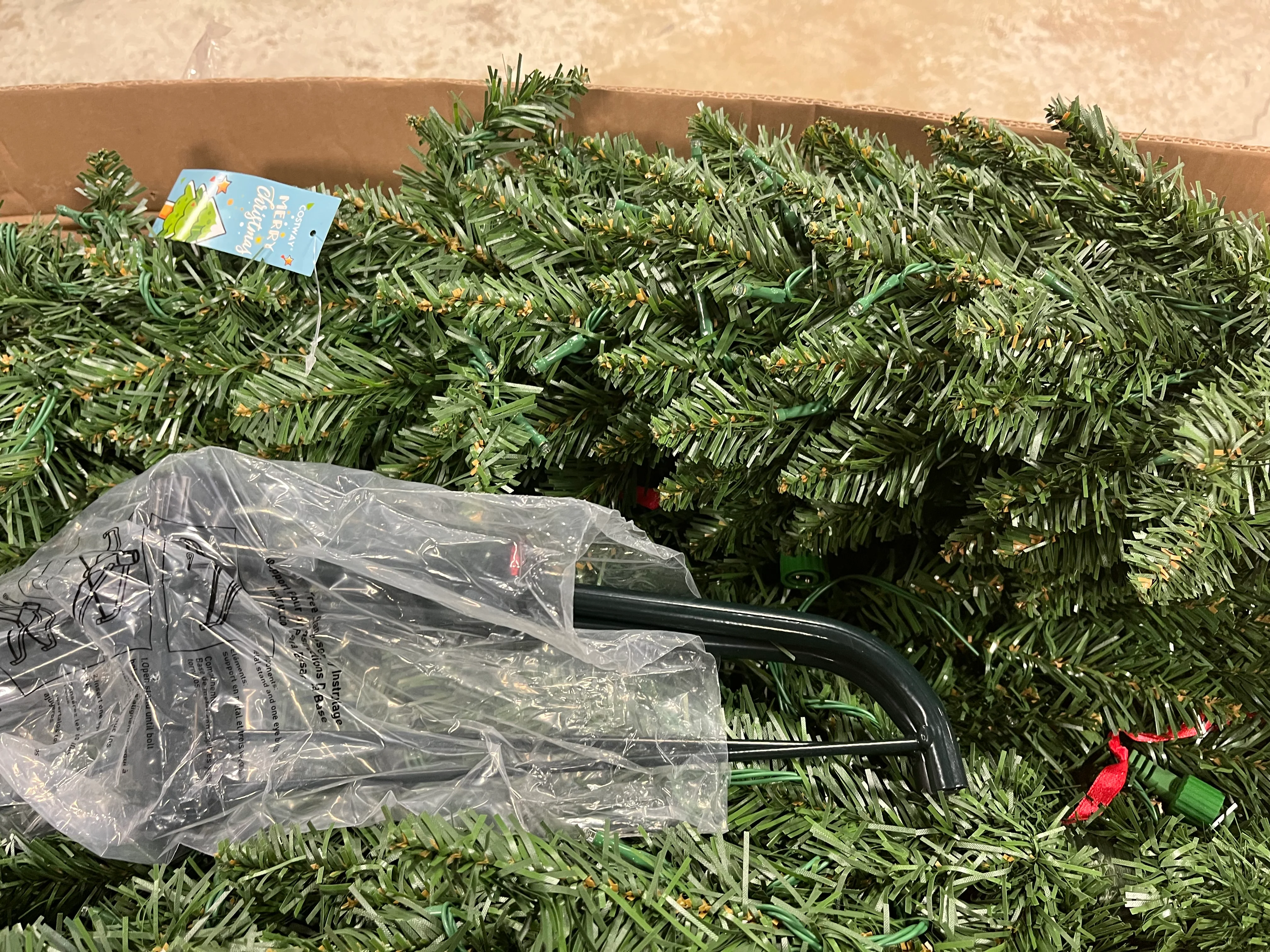 Lighted Pine Christmas Tree - Image 8
