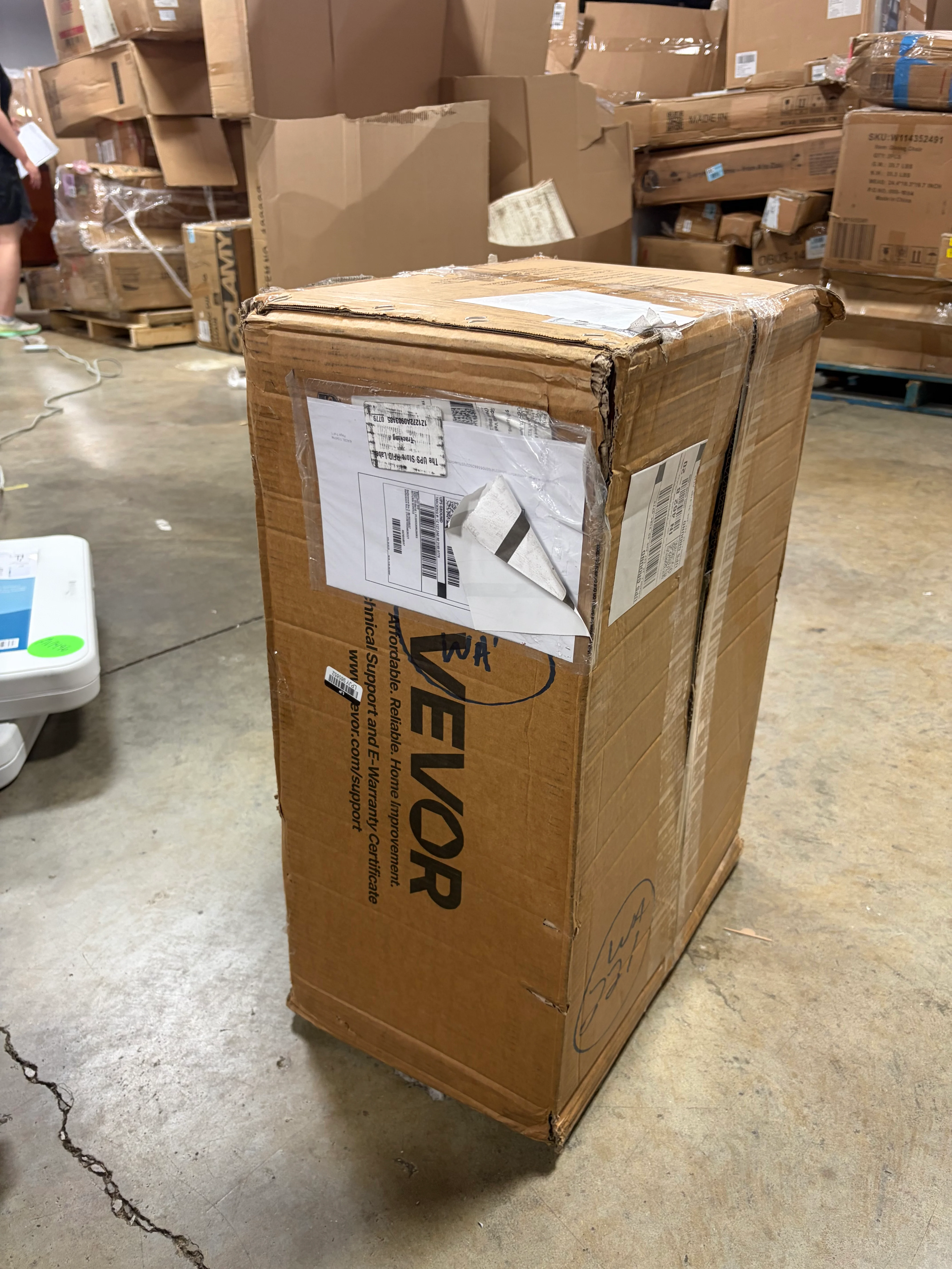 Like New Push Reel Lawn Mower - Image 4