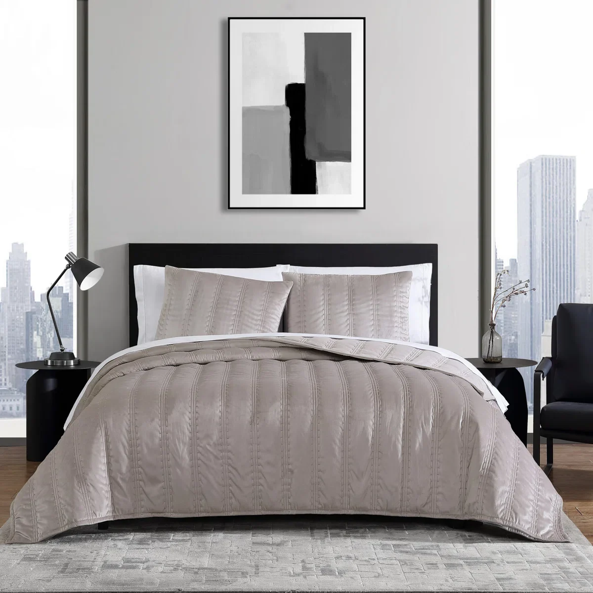 Linear Stitch Solid Quilt Set - Image 3
