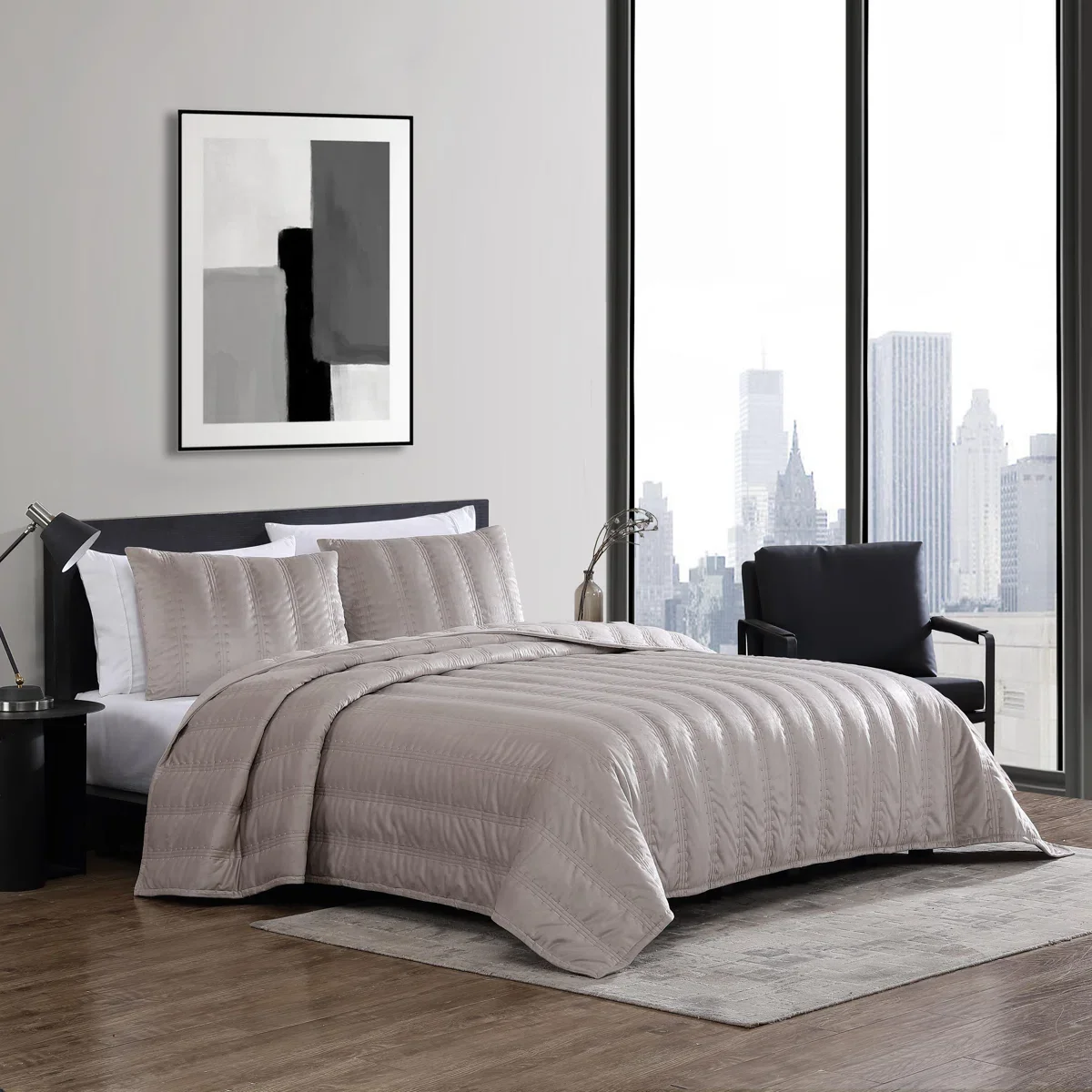 Linear Stitch Solid Quilt Set - Image 5