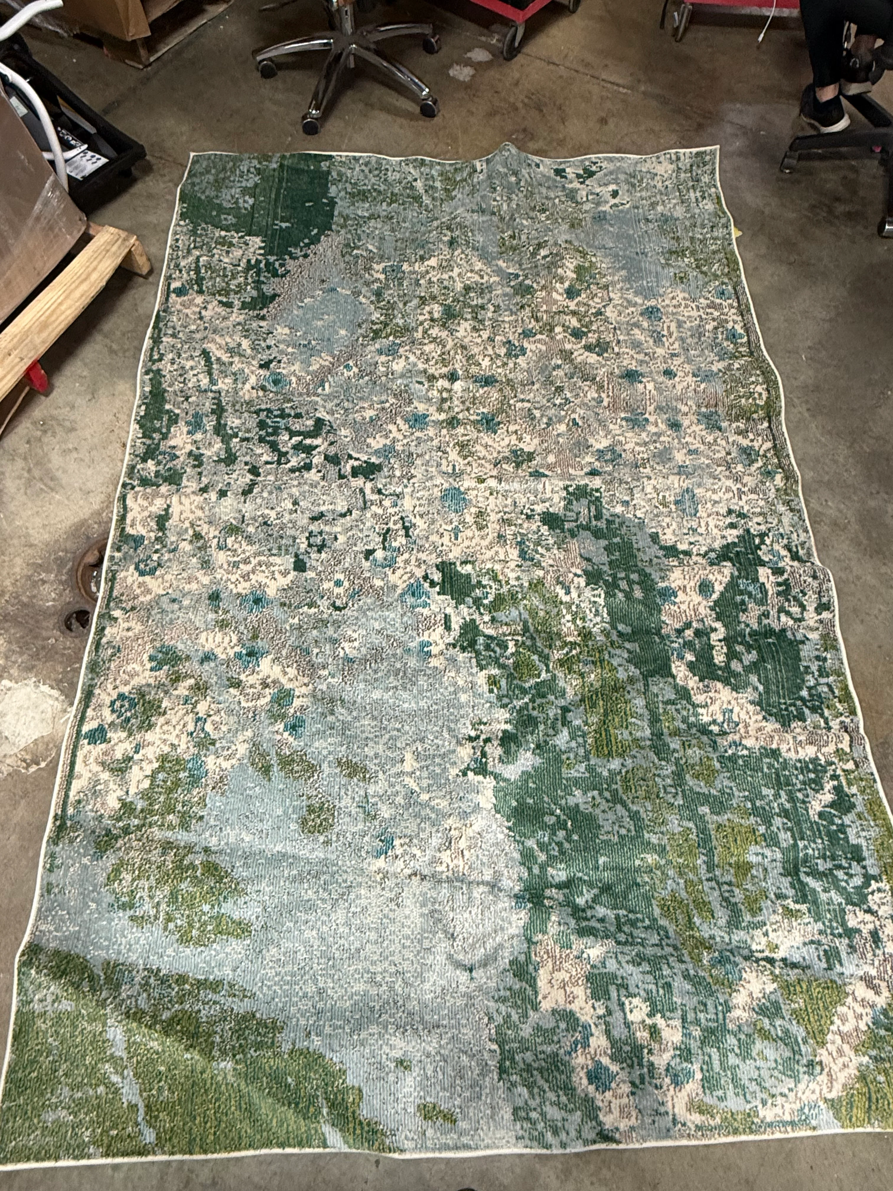 Non-Shedding Power Loomed Indoor Area Rug - Green/Blue - 6'x9' - Image 6