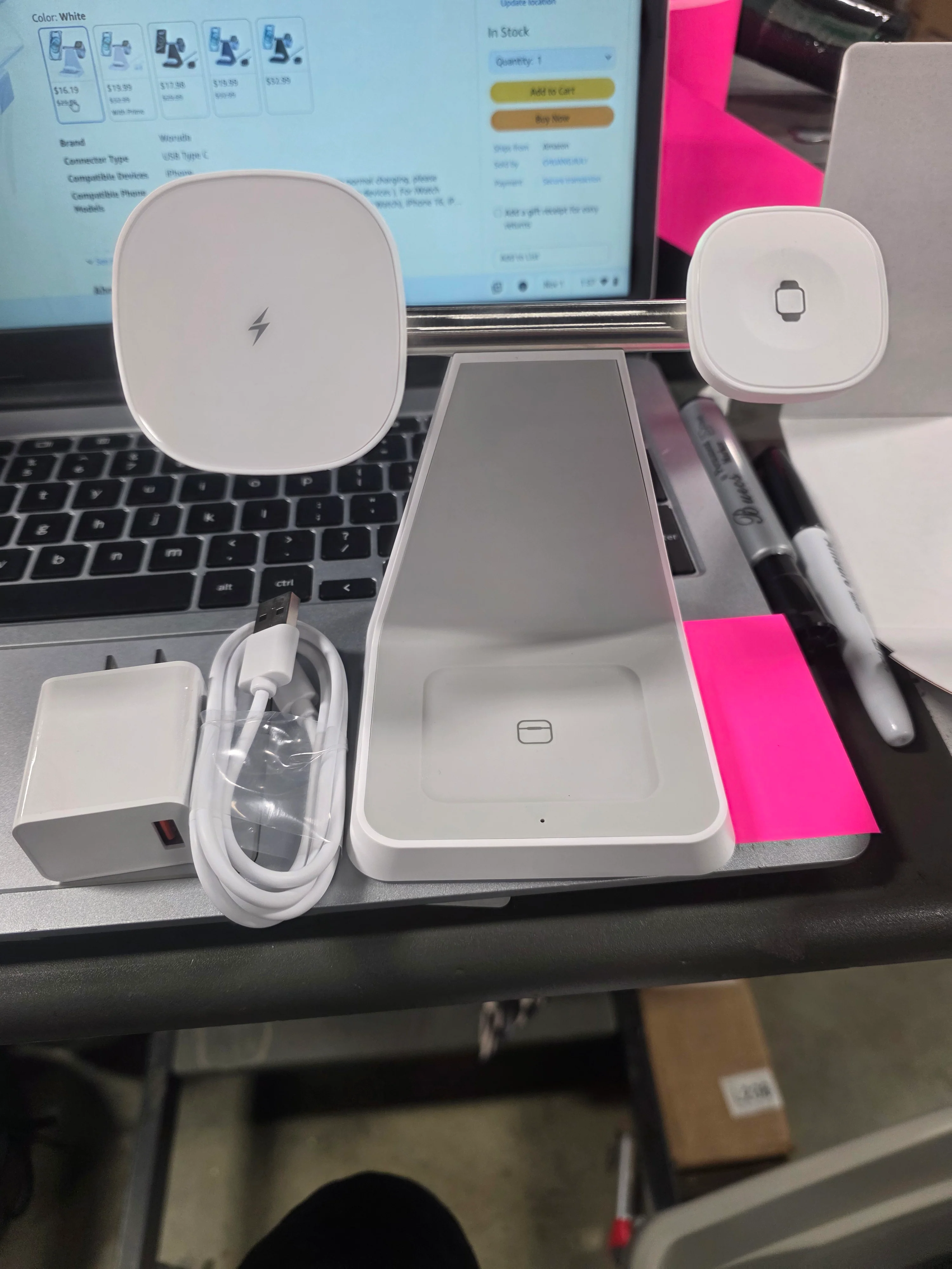 Magnetic Wireless Charger for iPhone - 3-in-1 Fast Charging Station (White) - Image 6