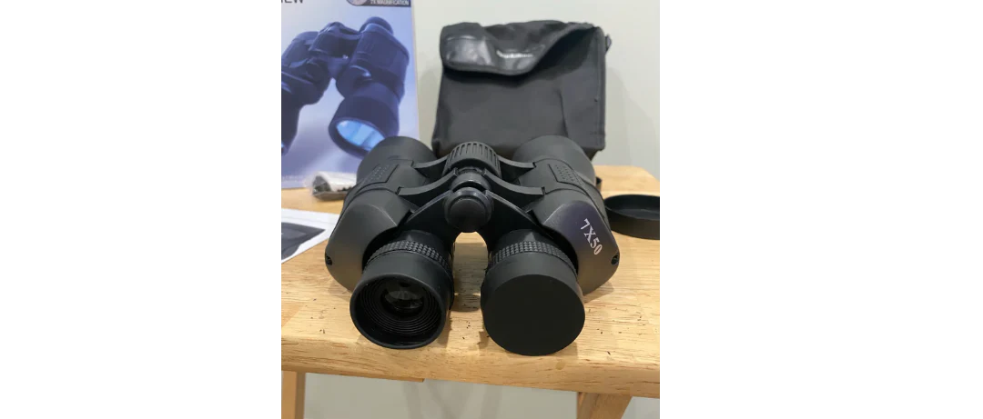 Magnification Perfect View Binoculars Black with Carry - Image 2