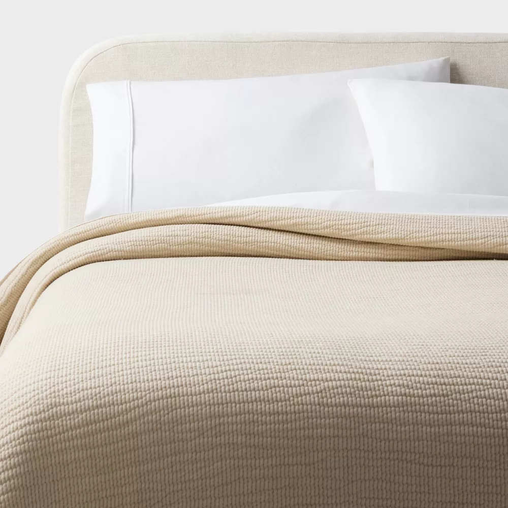 Matelasse Gauze Quilt Natural Full/Queen SHOWROOM ITEM