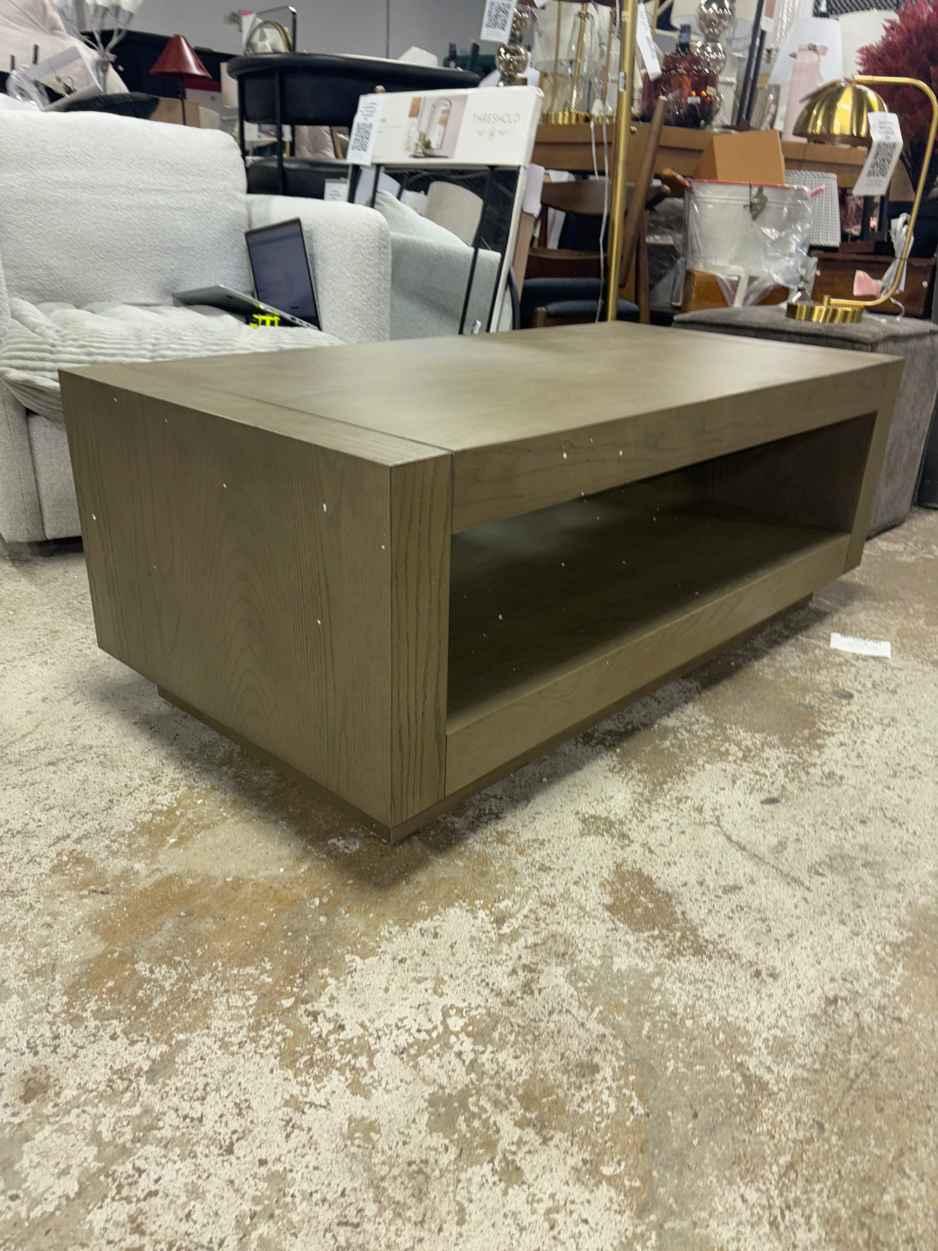 Maven Lane Artemis Contemporary Wooden Coffee Table - Grey SHOWROOM ITEM - Image 2