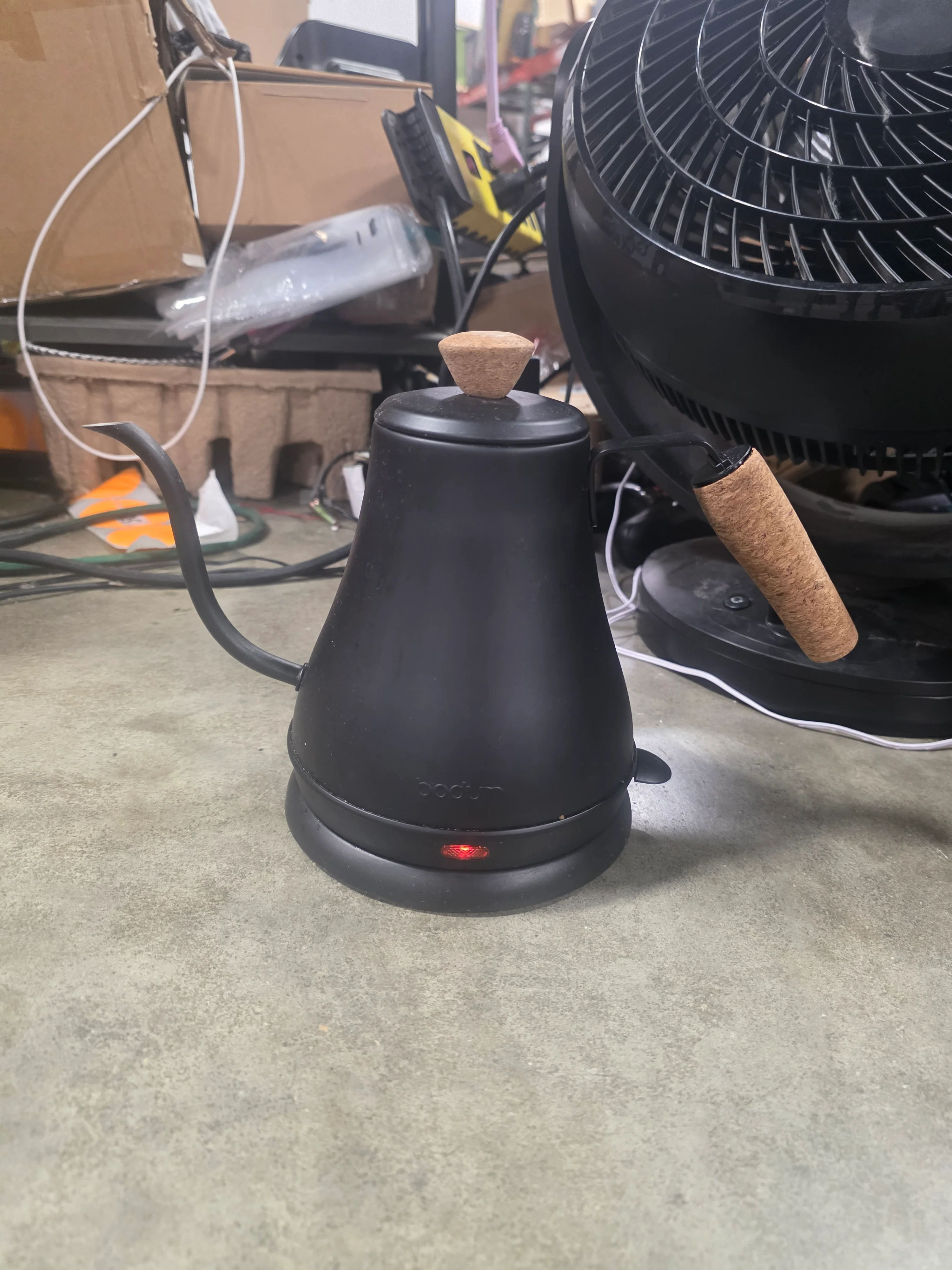 Melior Goose Neck Electric Water Kettle Matte Black - Image 9