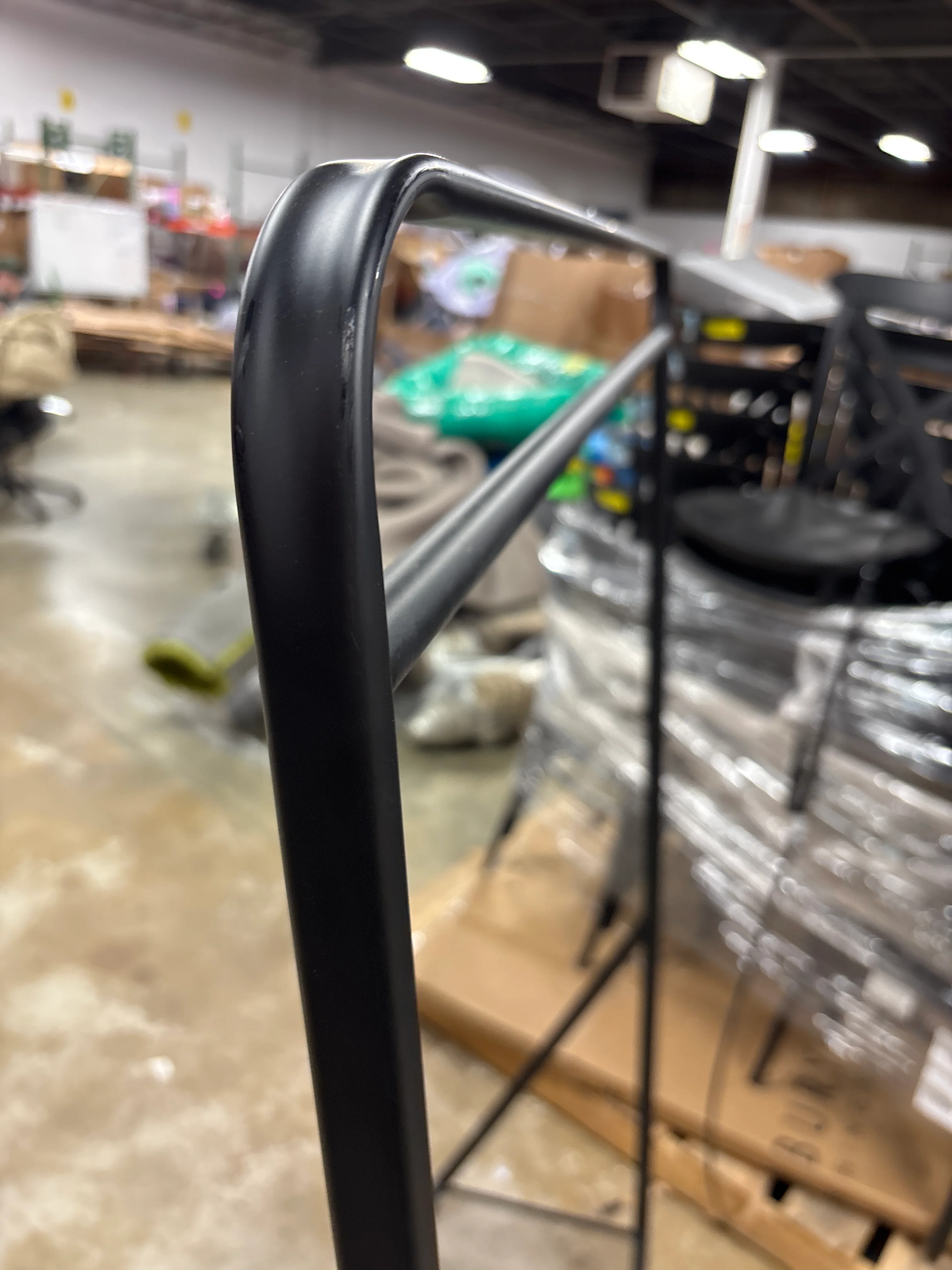 Metal Garment Rack Black SHOWROOM ITEM - Image 4