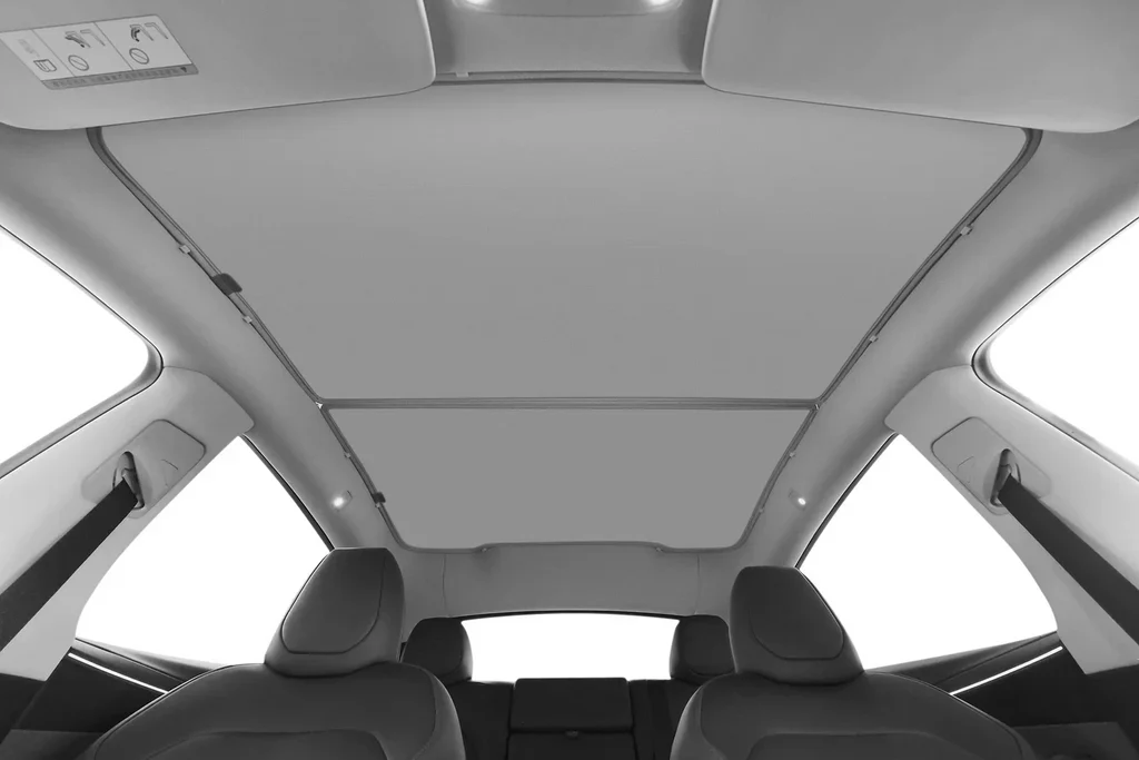 Model Y (Juniper 2025+) Glass Roof Sunshade - Image 3