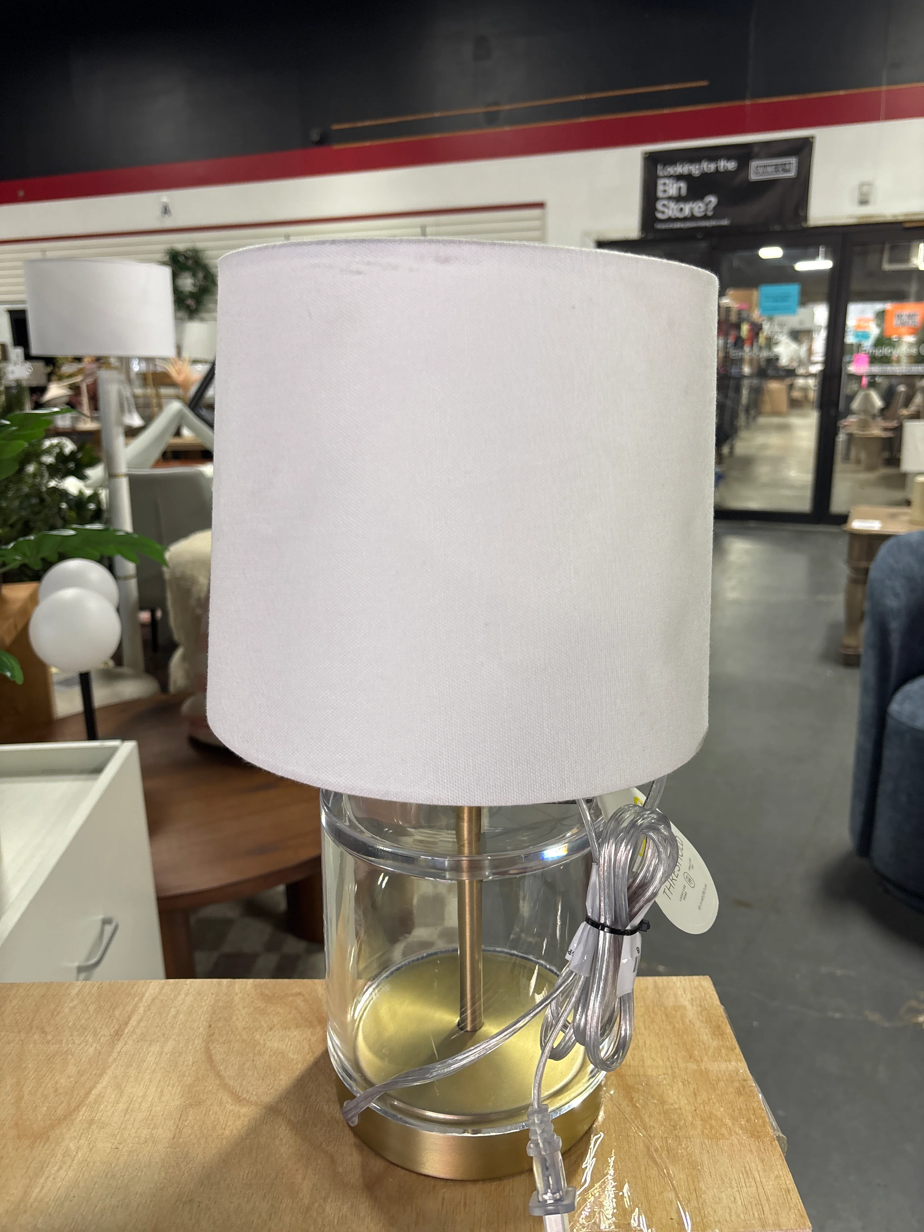 Modern Acrylic Accent Lamp SHOWROOM ITEM - Image 3