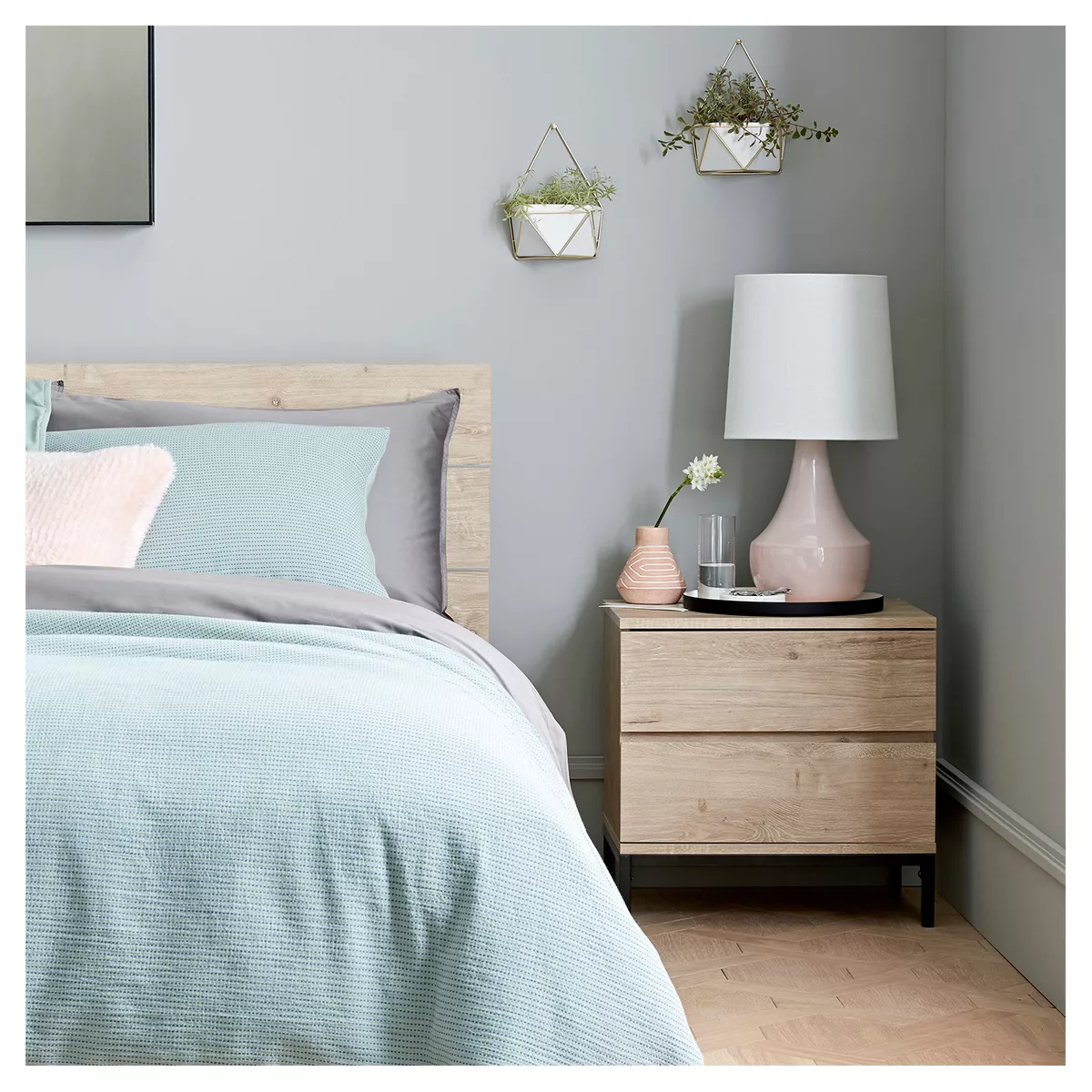 Montreal Wren Lamp Shade White - Image 3