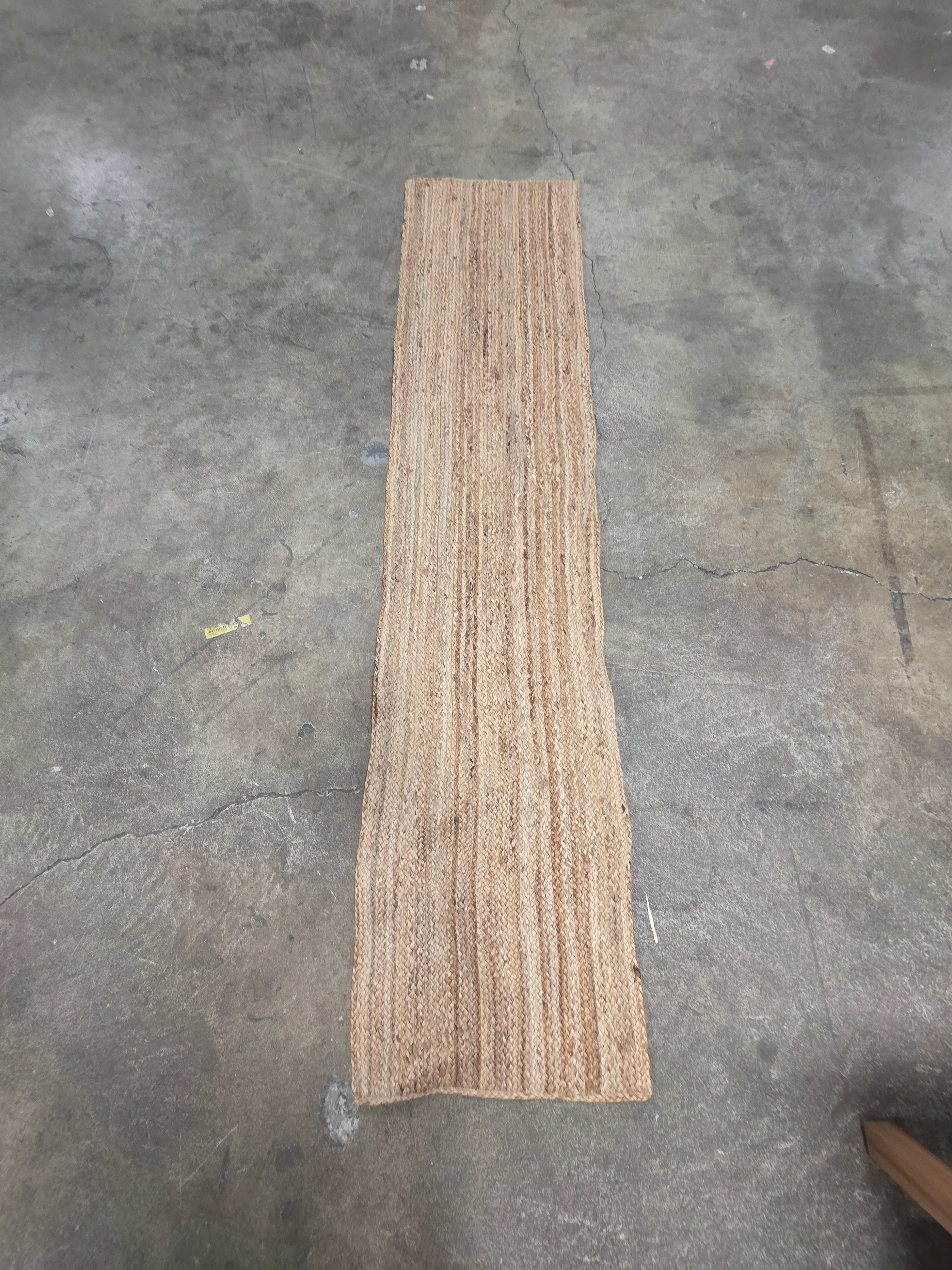 Natural Jute Braided Table Runner - Image 4