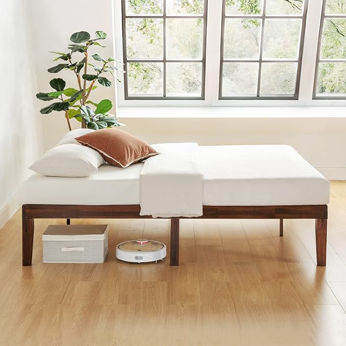 Naturalista Classic Solid Wood Platform Bed - Queen - Image 3
