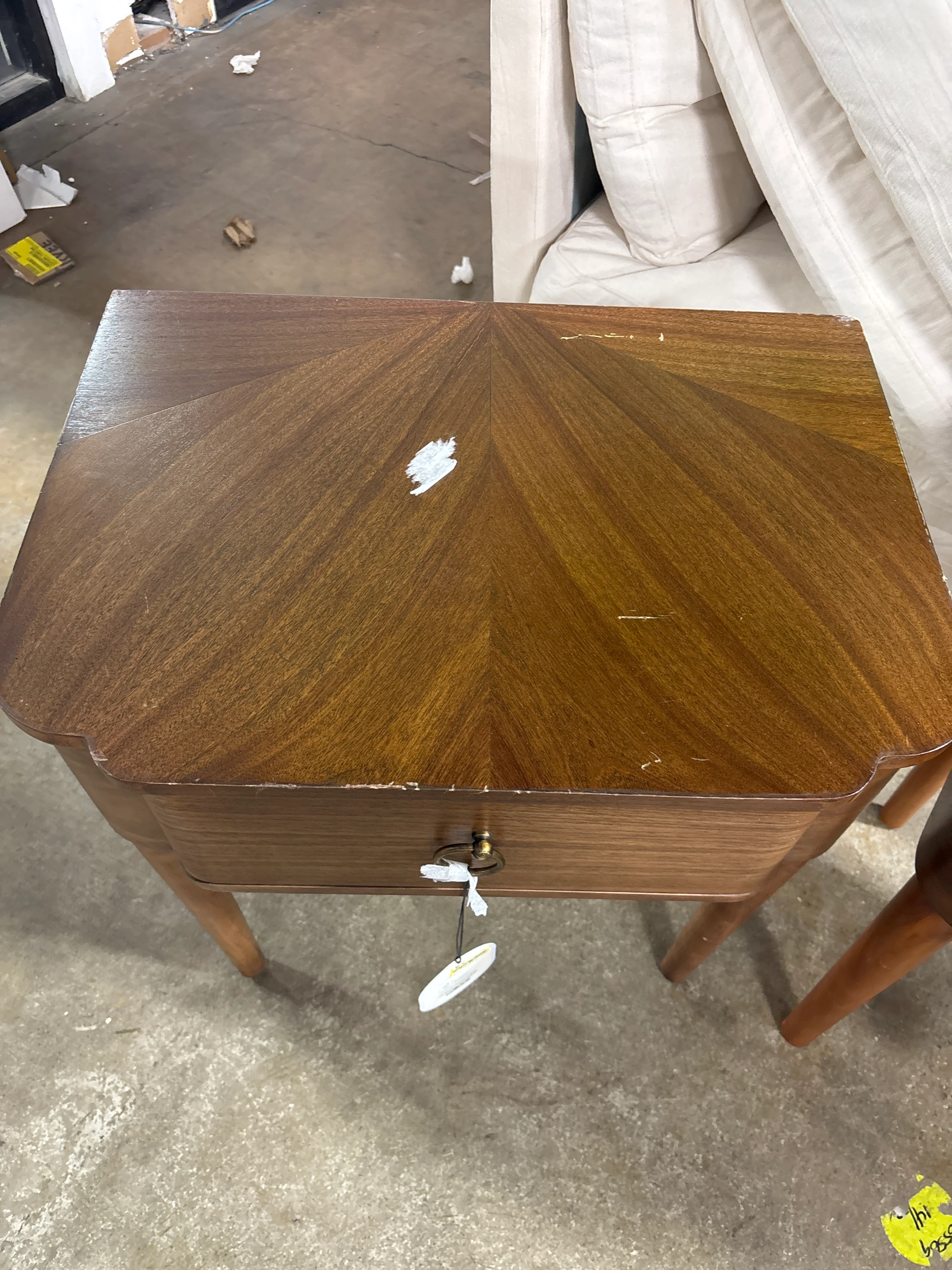 Nephi One-Drawer Accent Table Walnut Brown SHOWROOM ITEM - Image 2