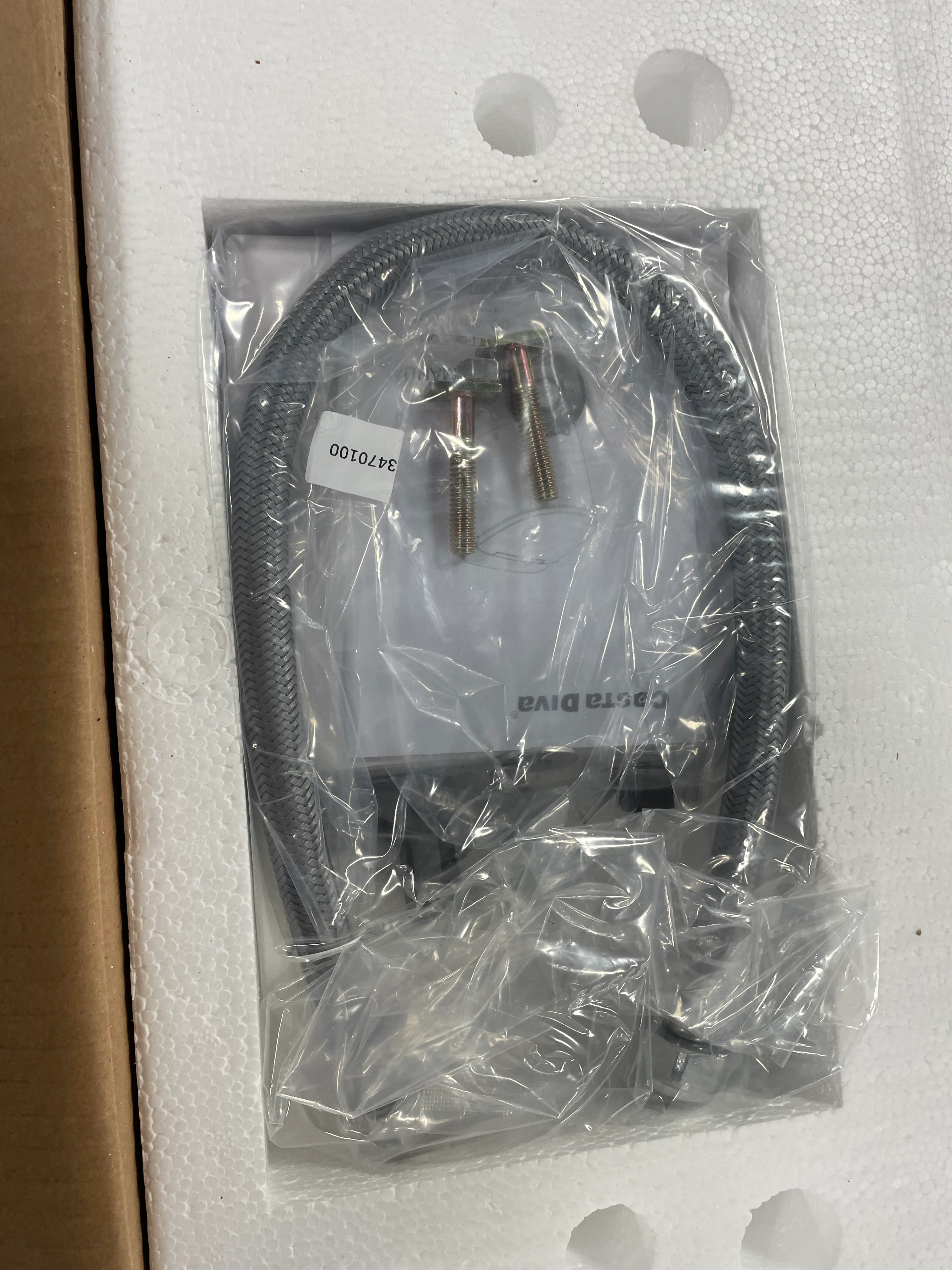 Non-Electric Bidet Toilet - Image 6