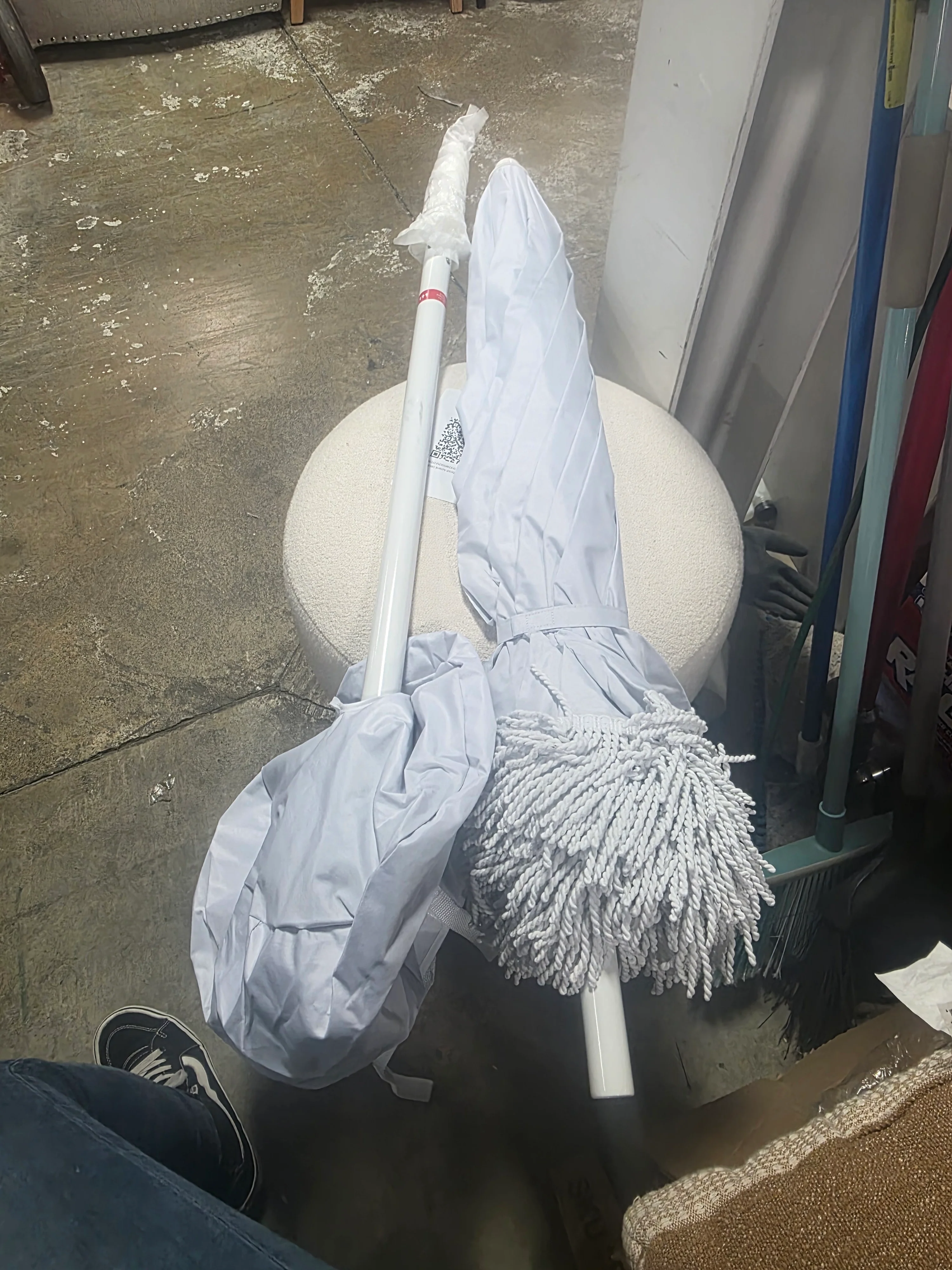 Outdoor Patio Beach Umbrella with Fringe - Image 7