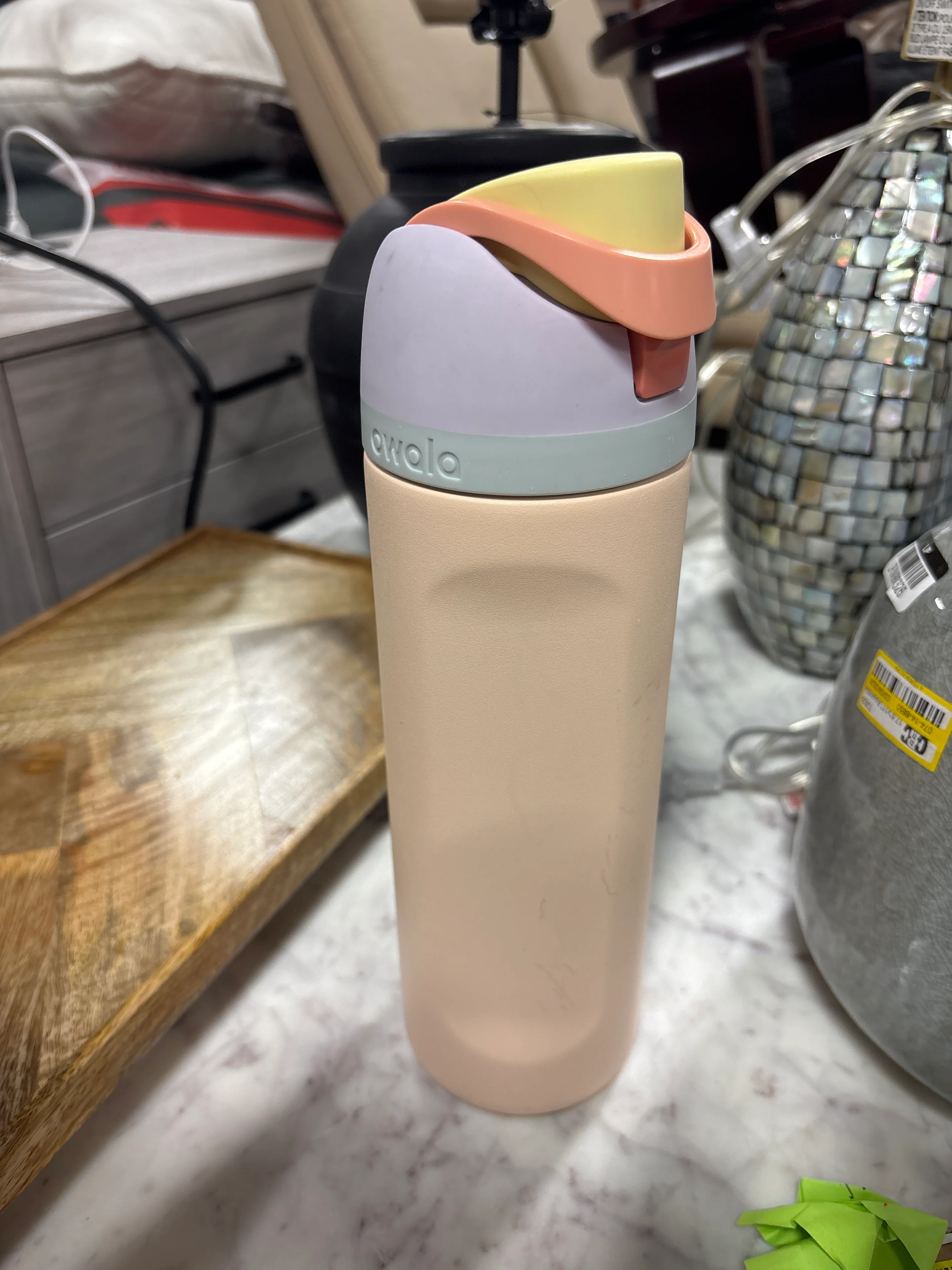 Owala 24oz FreeSip Stainless Steel Water Bottle SHOWROOM ITEM - Image 3