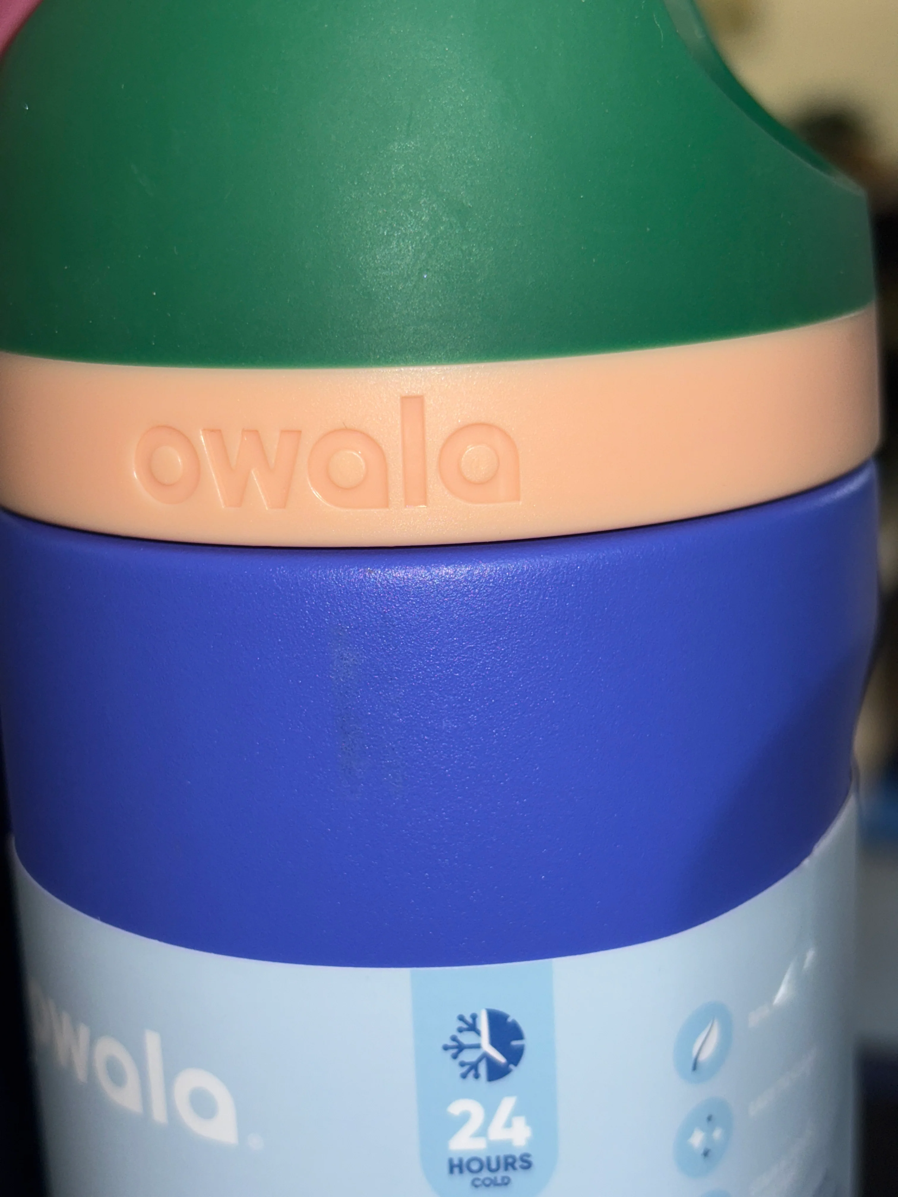 Owala 24oz FreeSip Stainless Steel Water Bottle - Teen Spirit SHOWROOM ITEM - Image 6