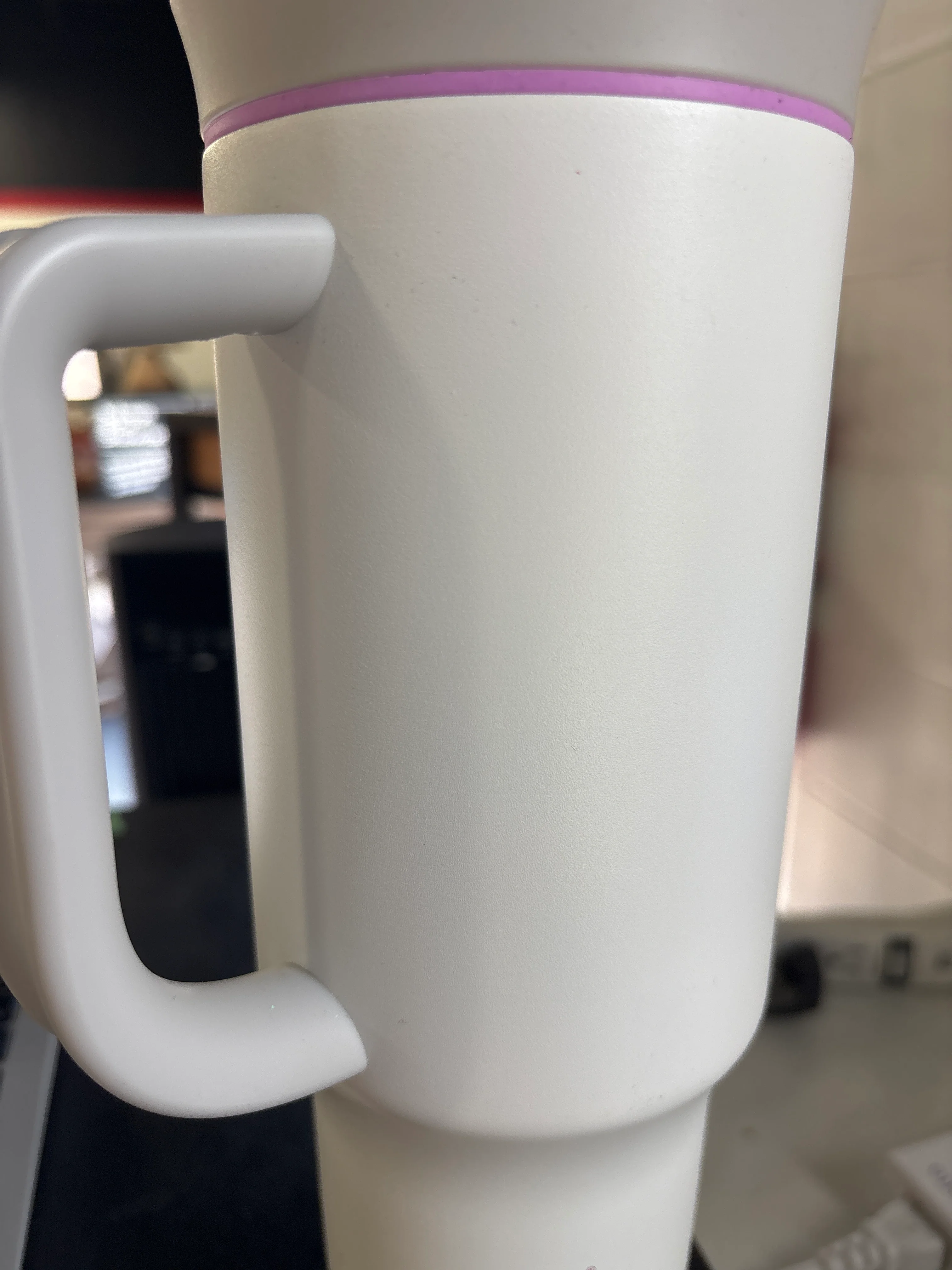 Owala 40oz Stainless Steel Straw Tumbler - Polar Brr/ Yellow Straw SHOWROOM ITEM - Image 6