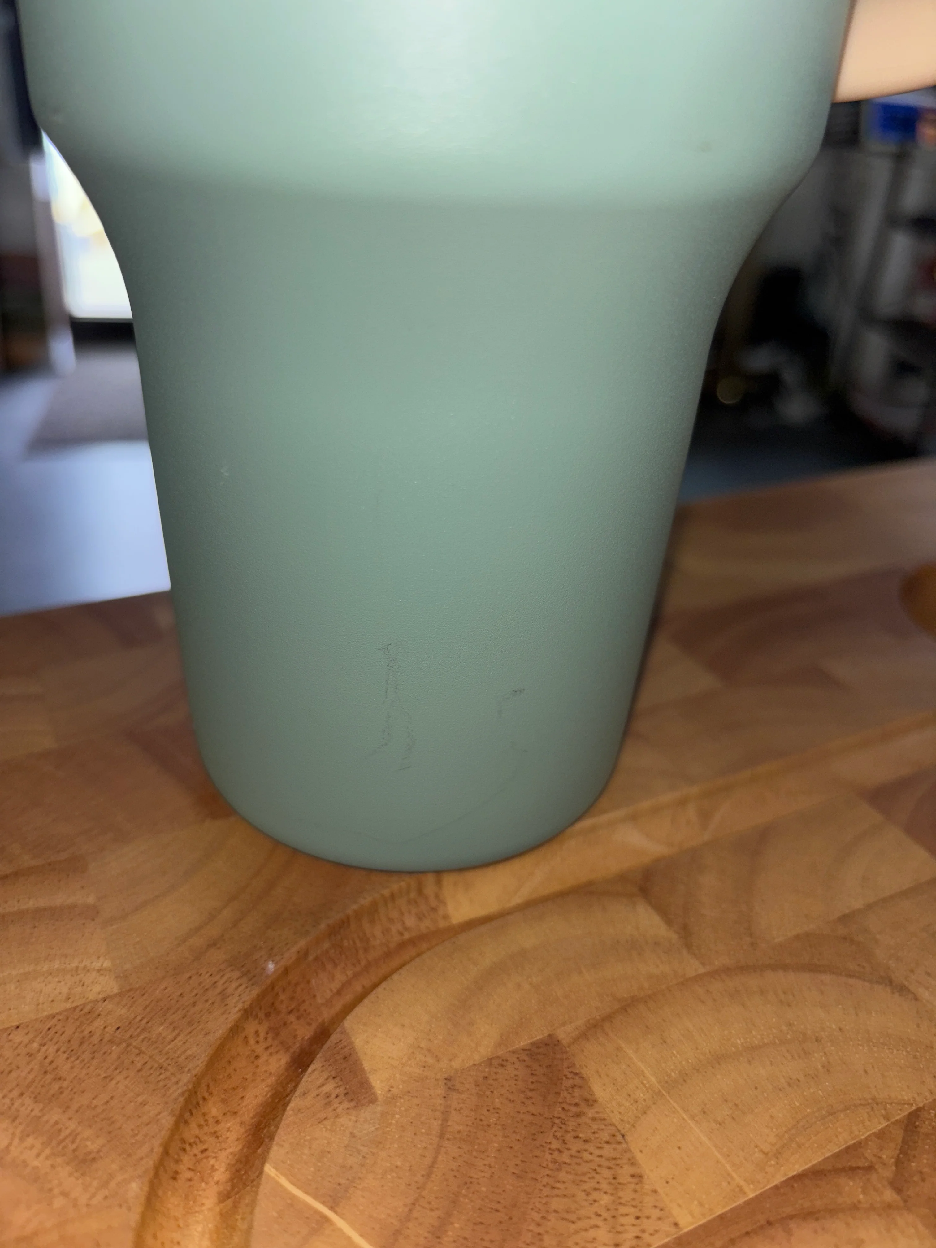 Owala 40oz Stainless Steel Straw Tumbler - Sage Green SHOWROOM ITEM - Image 5