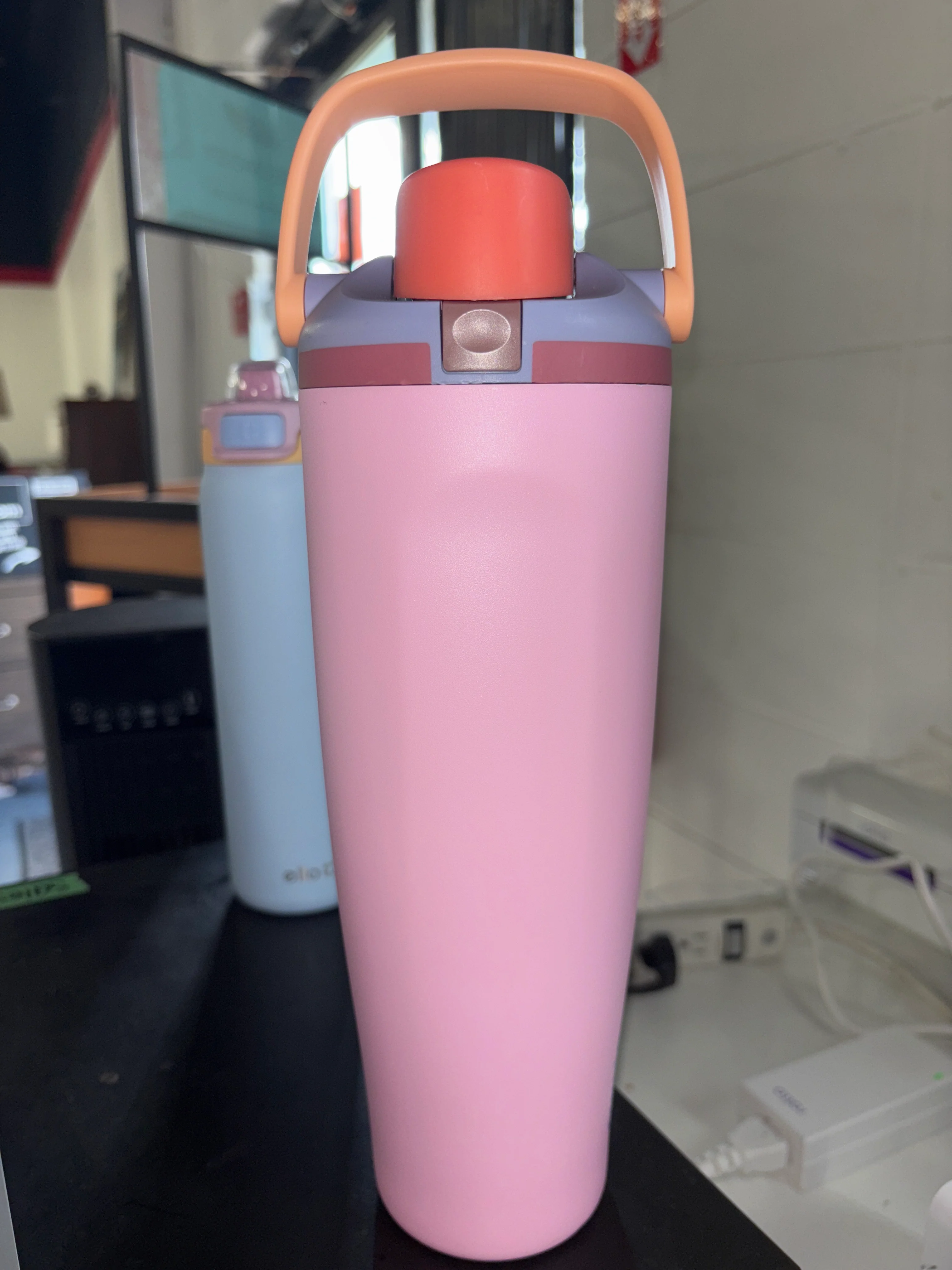 Owala FreeSip Sway Stainless Water Bottle - Pink SHOWROOM ITEM - Image 2