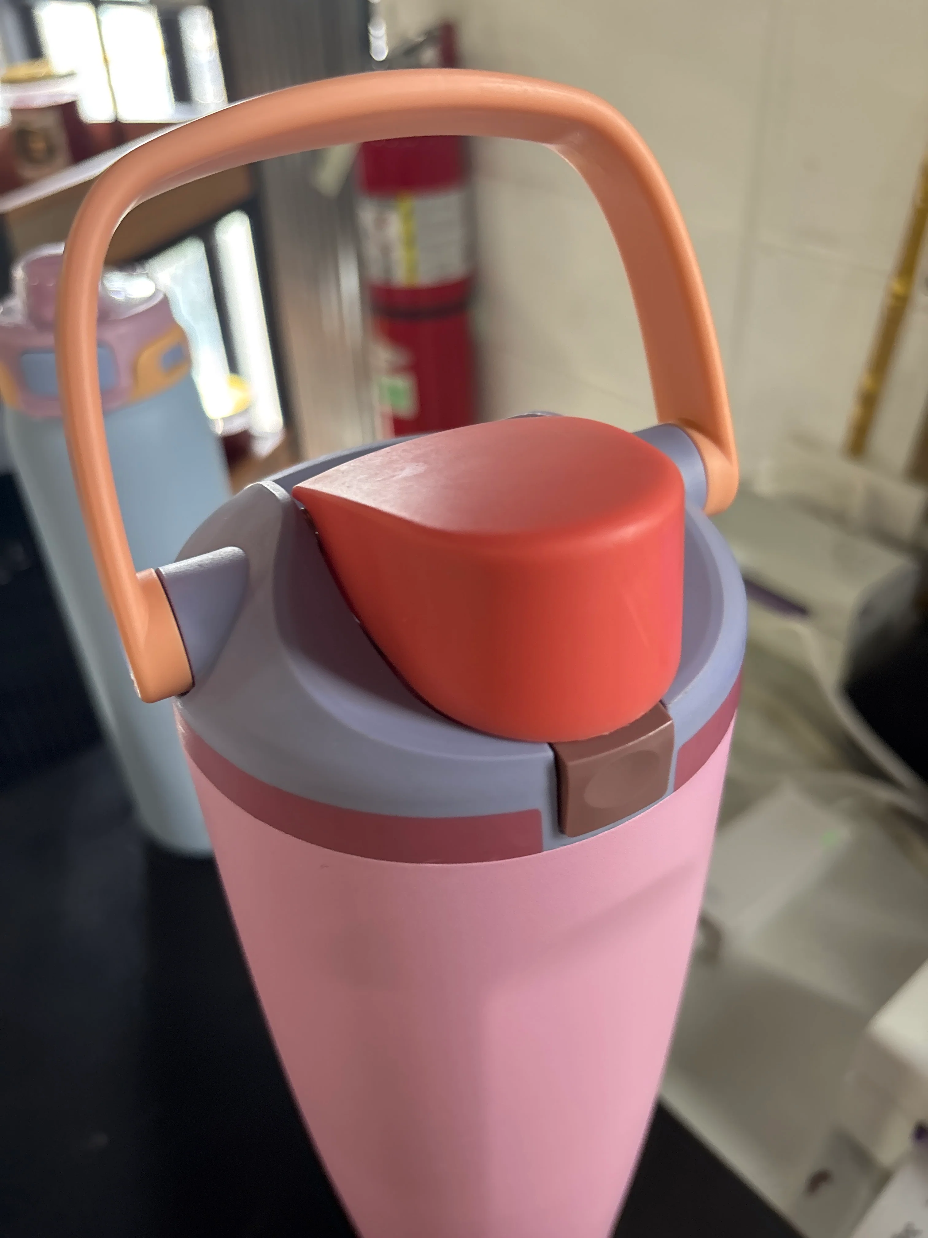 Owala FreeSip Sway Stainless Water Bottle - Pink SHOWROOM ITEM - Image 7