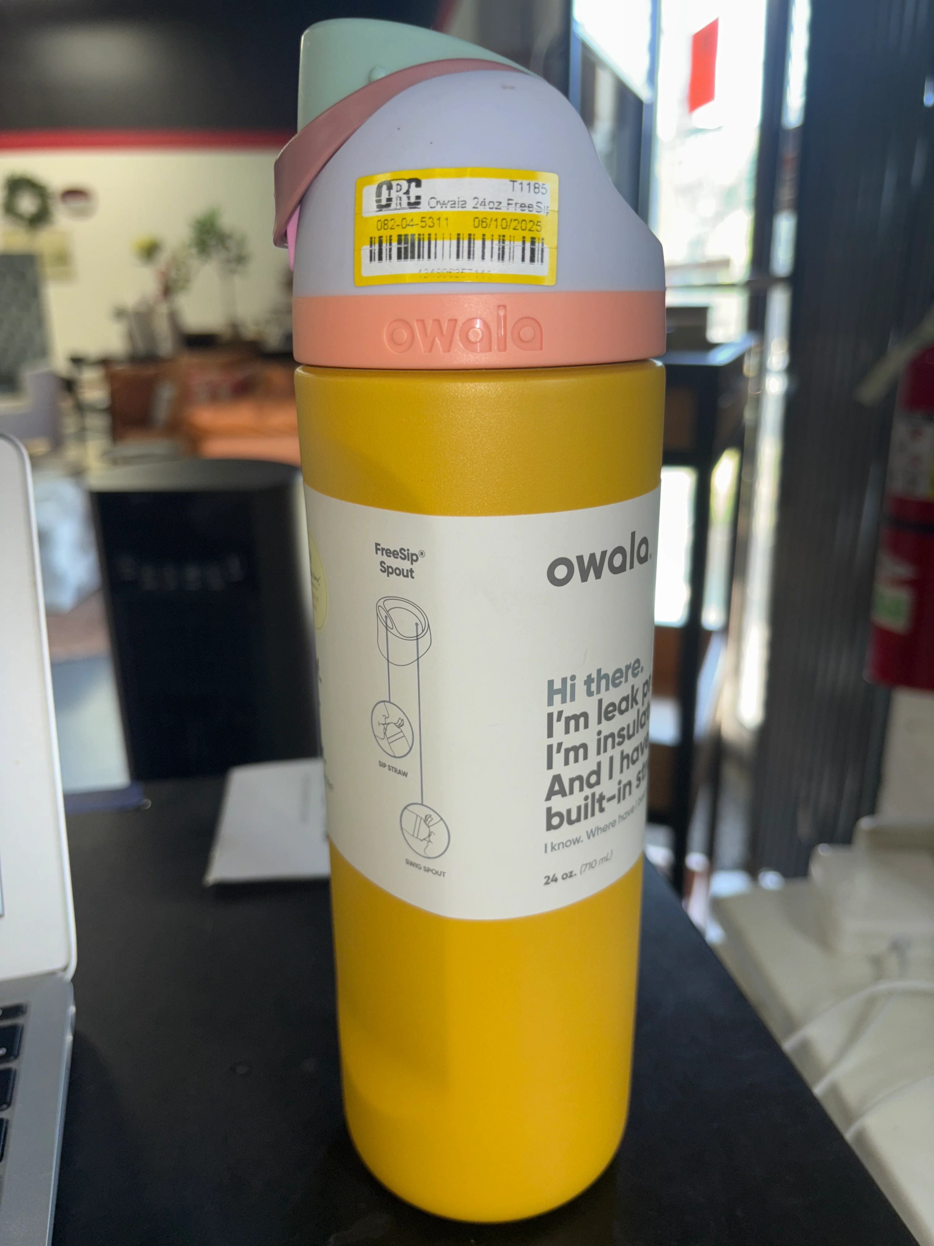 Owala Special Edition 24oz Stainless Steel Insulated FreeSip Water Bottle - First Place SHOWROOM ITEM - Image 3