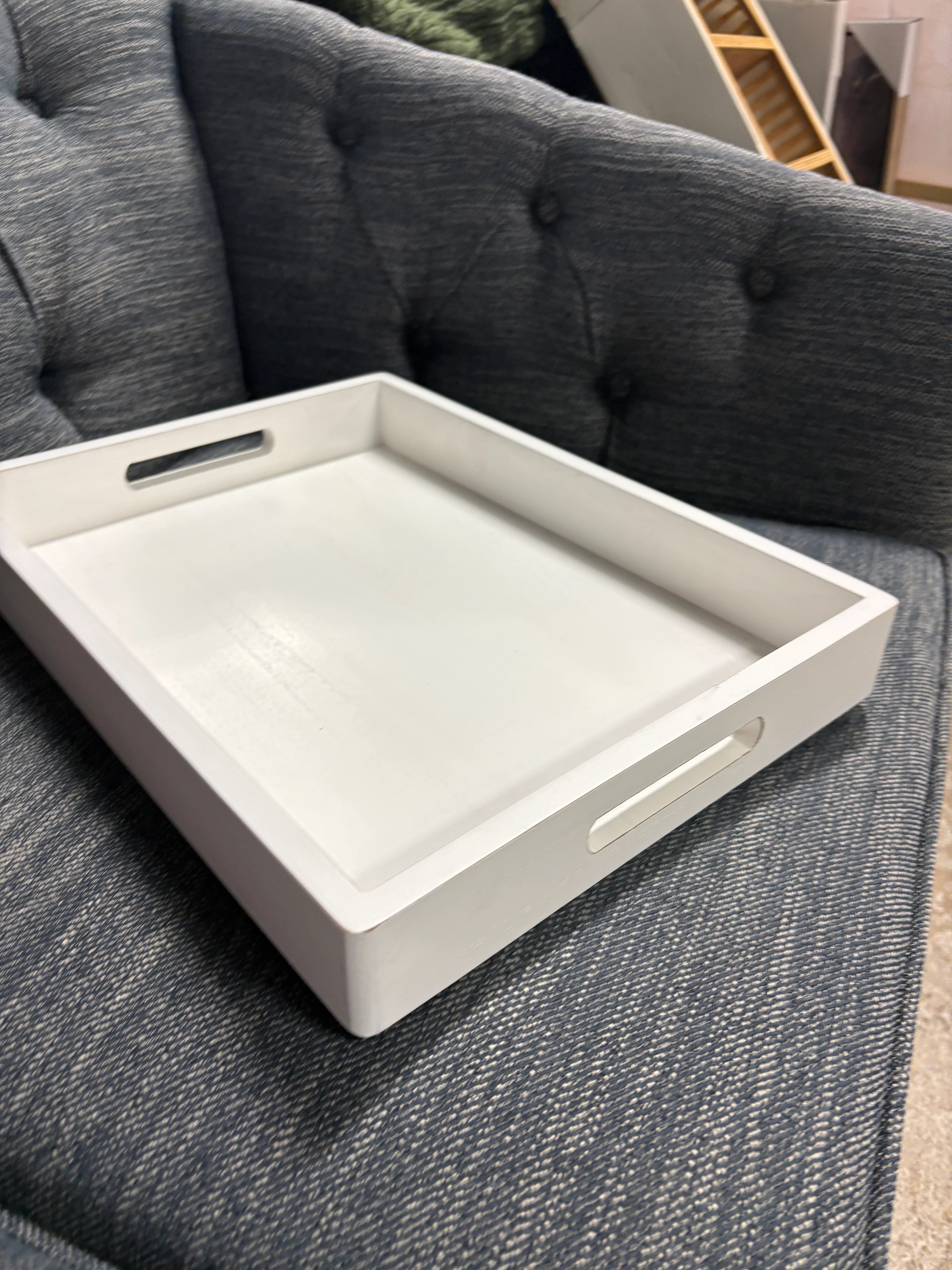 Palm Beach Tray White SHOWROOM ITEM