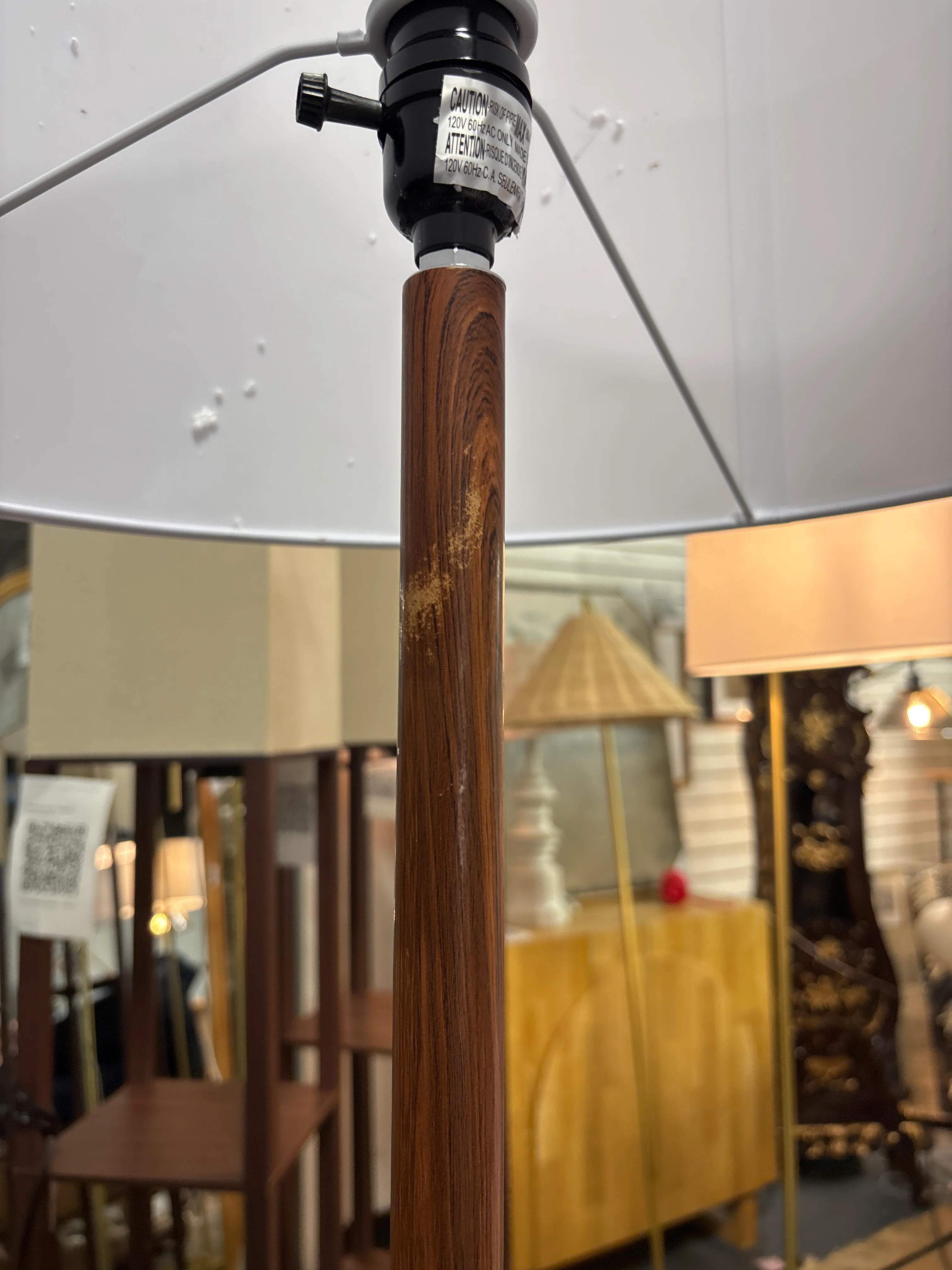 Paulson 60" Floor Lamp - Brown SHOWROOM ITEM - Image 4