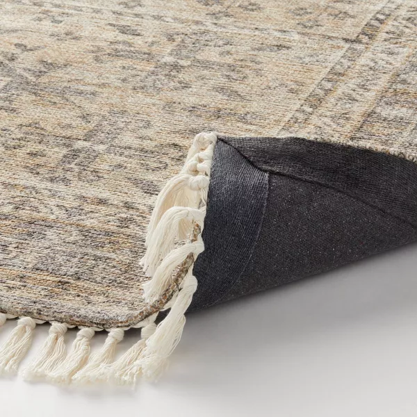 Pine Brook Diamond Persian Style Rug 5'x7' - Image 2