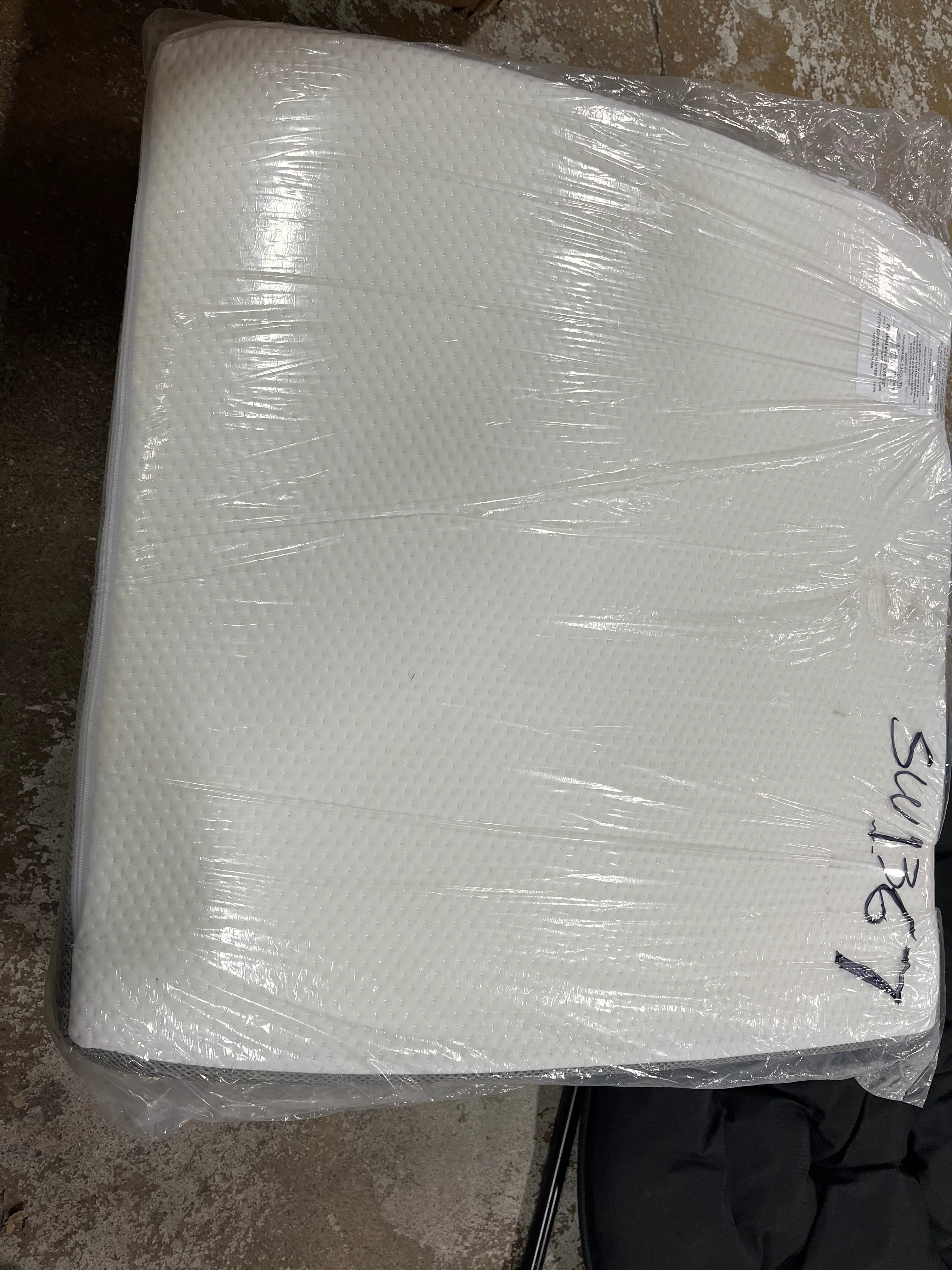 Portable Tri Folding Gel Memory Foam Mattress - Image 7