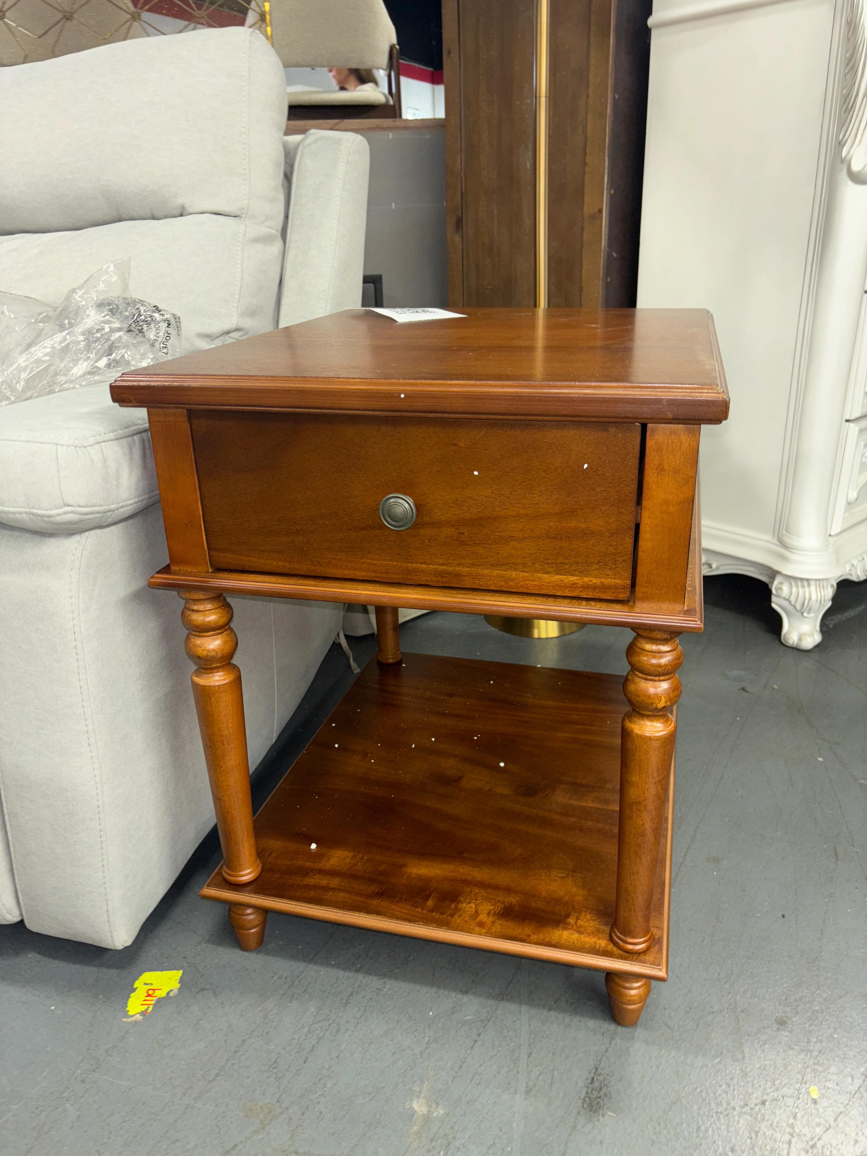 Powell Miele Traditional Side with Drawer Table Hazelnut SHOWROOM ITEM - Image 2