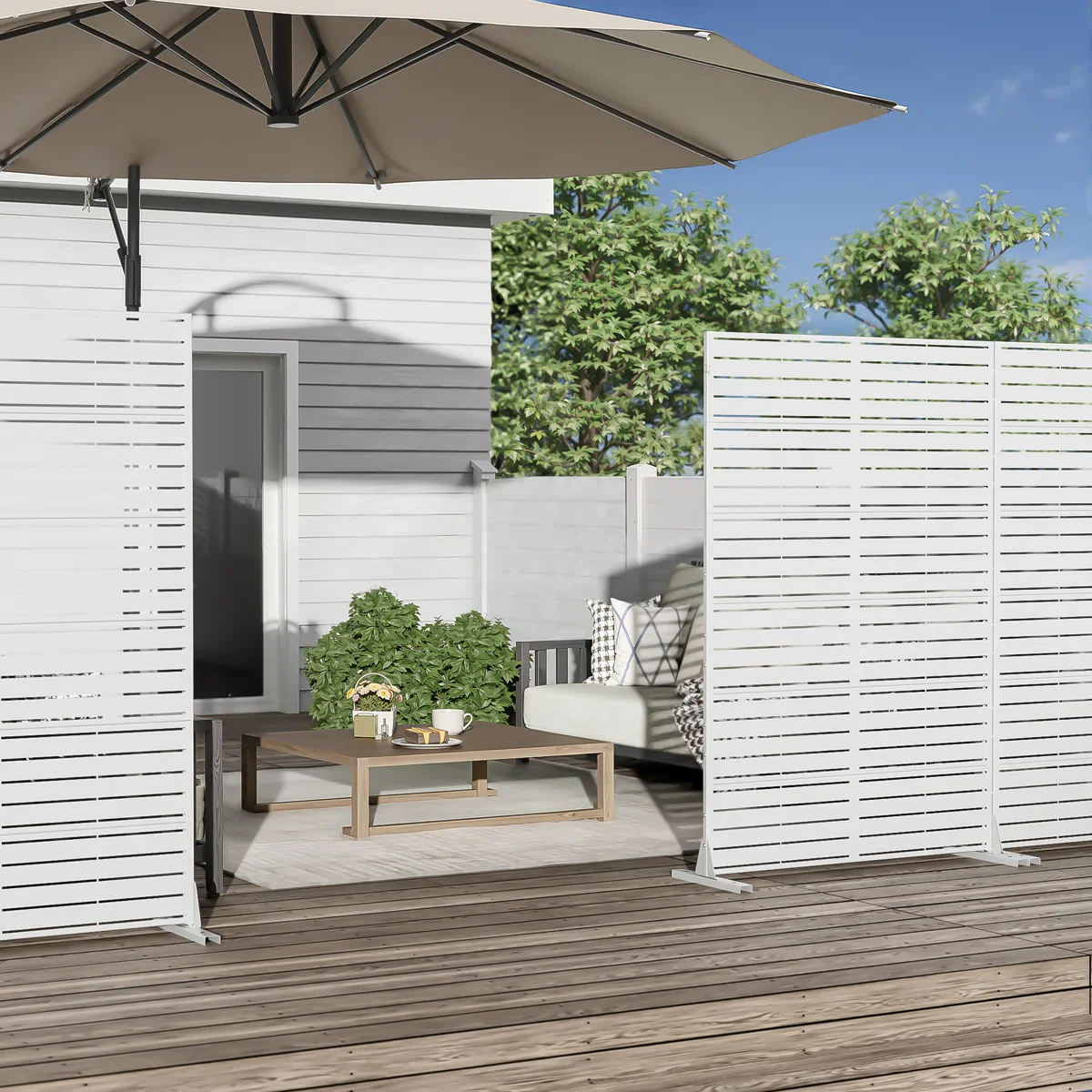 Privacy Metal Screen Fence Panel Horizontal Stripe Pattern - Image 3