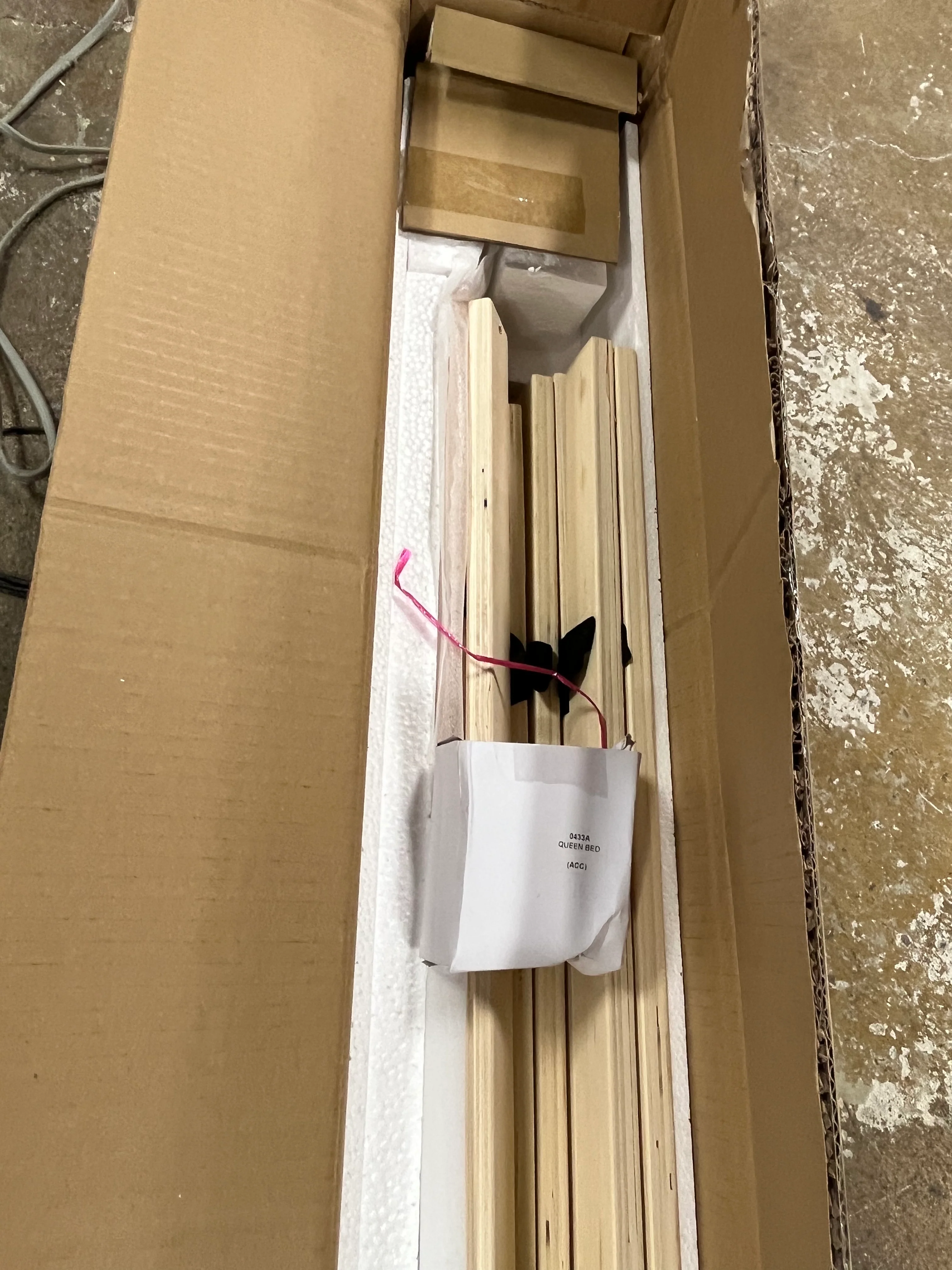 QUEEN Wooden Bed Frame with Plywood Slat - Image 6