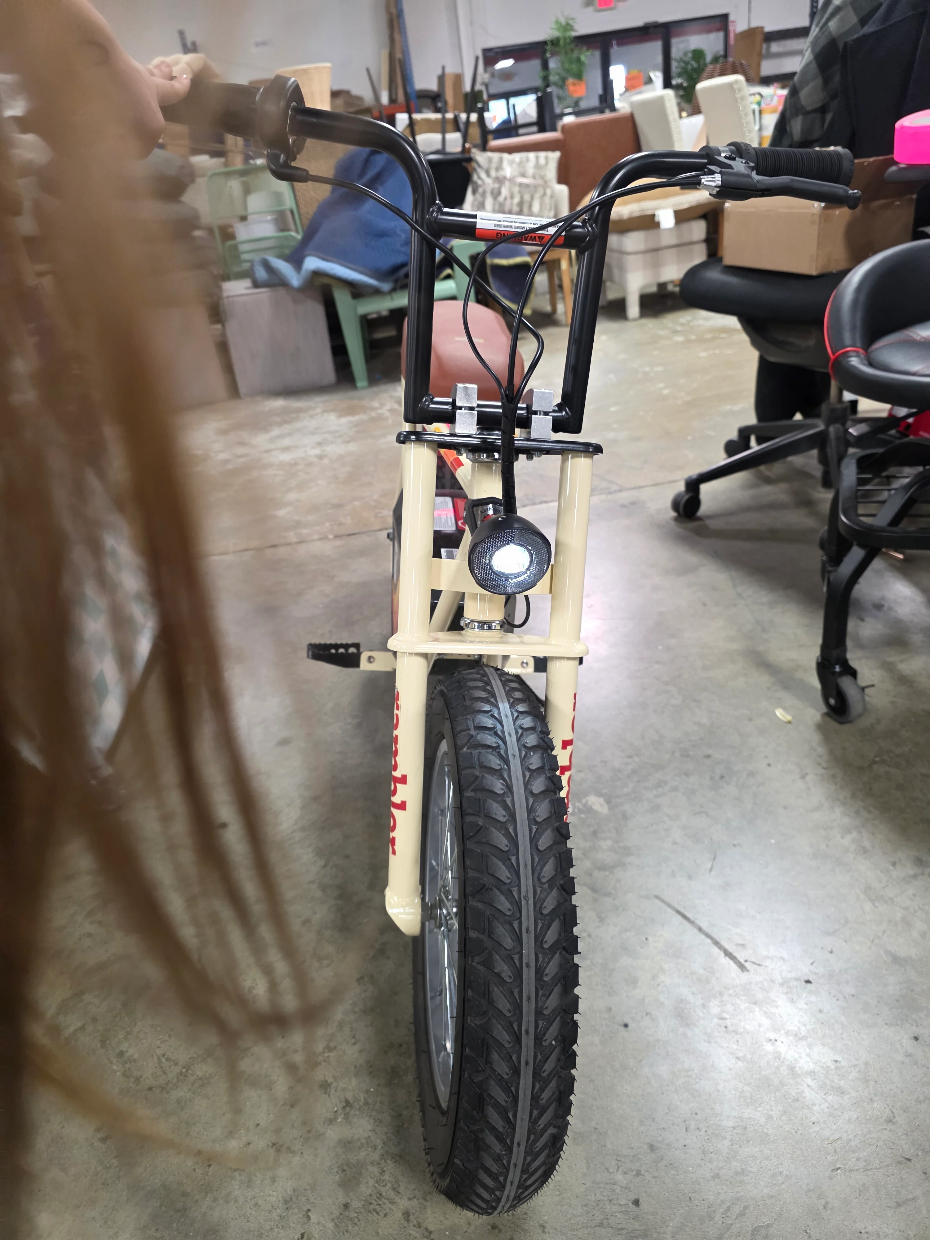 Rambler Step Over Electric Scooter - Beige - Image 5