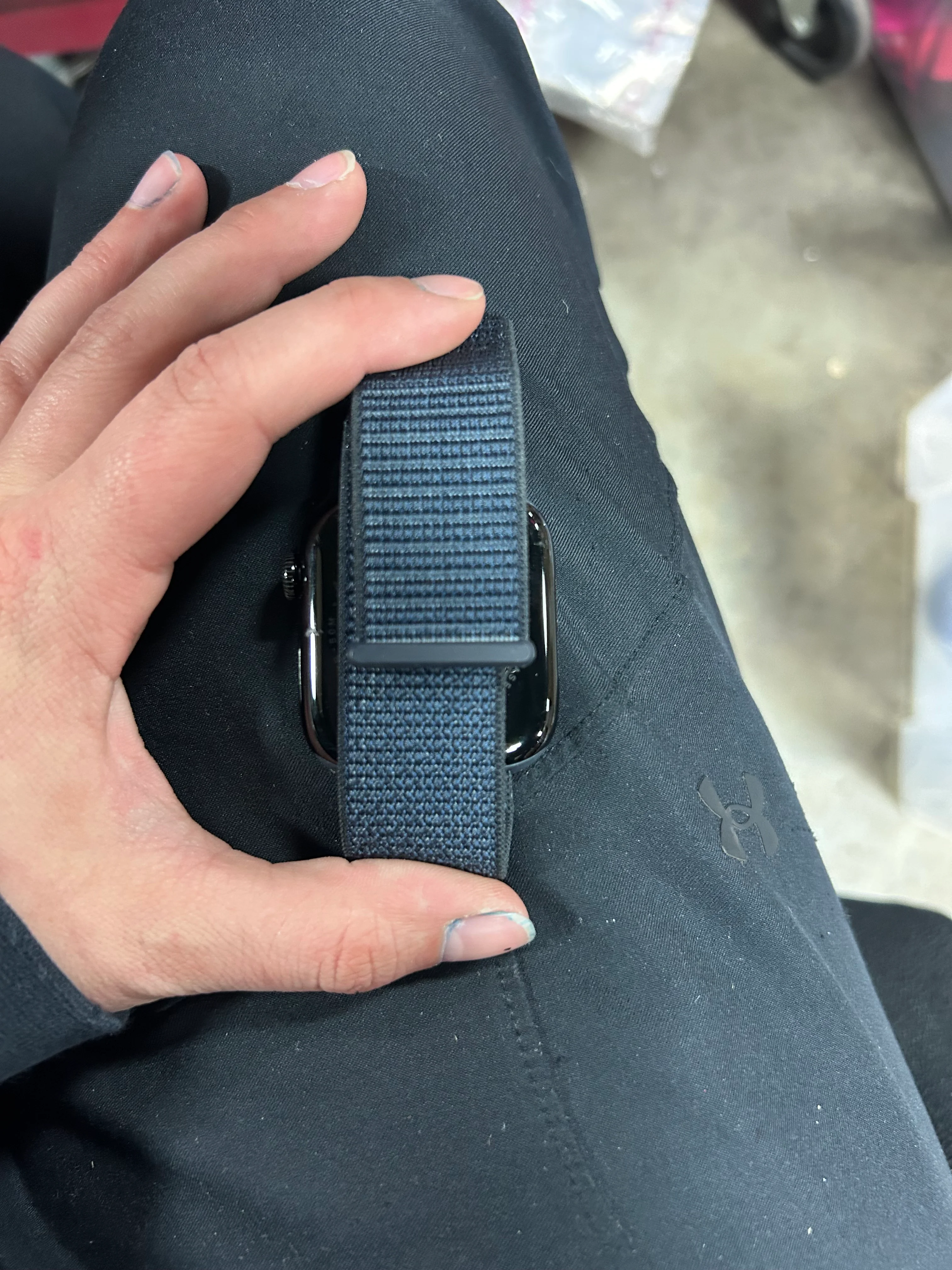 Watch Series 10 GPS Jet Black Aluminum Case with Ink Sport Loop - Image 7