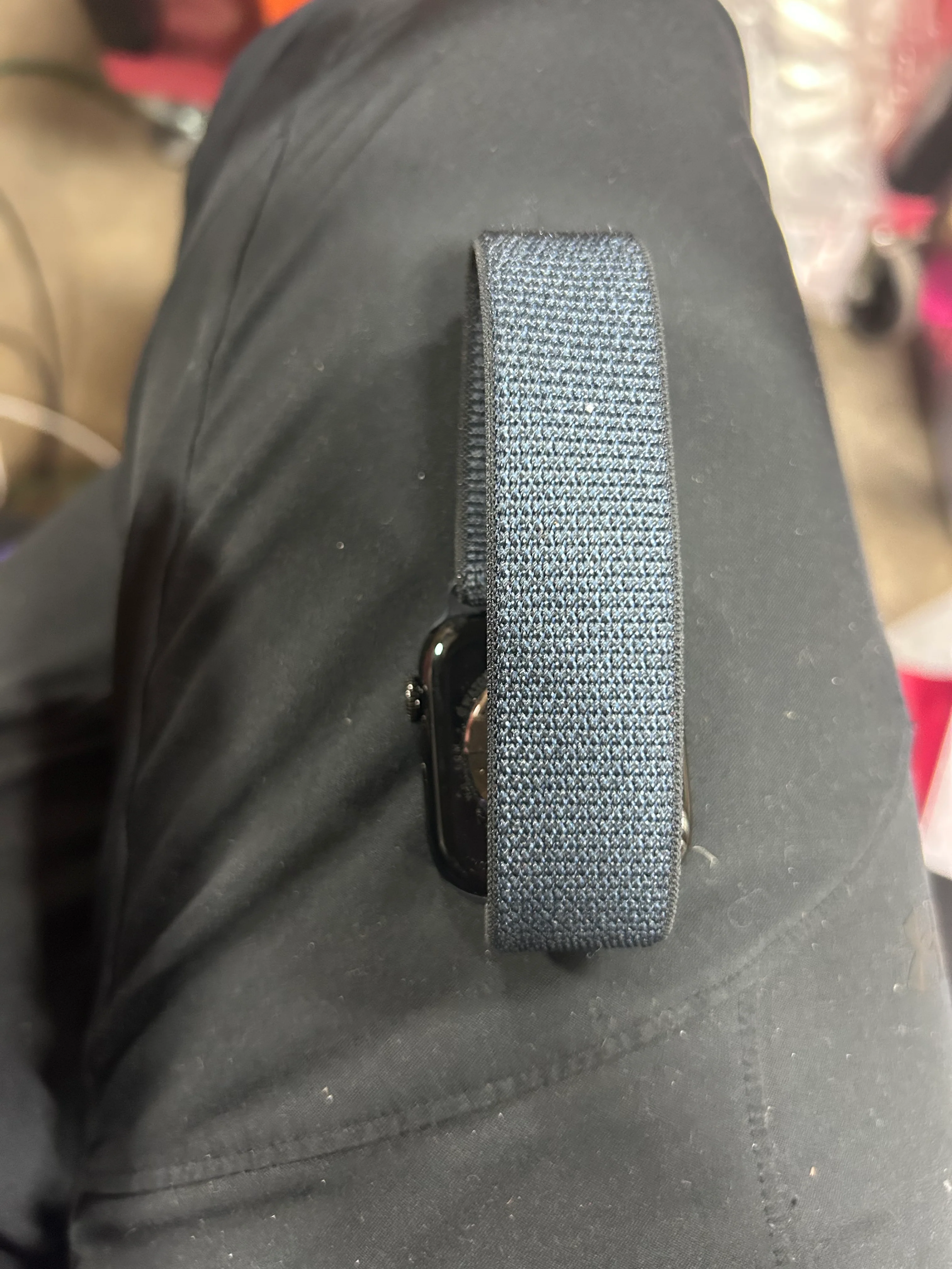Watch Series 10 GPS Jet Black Aluminum Case with Ink Sport Loop - Image 7