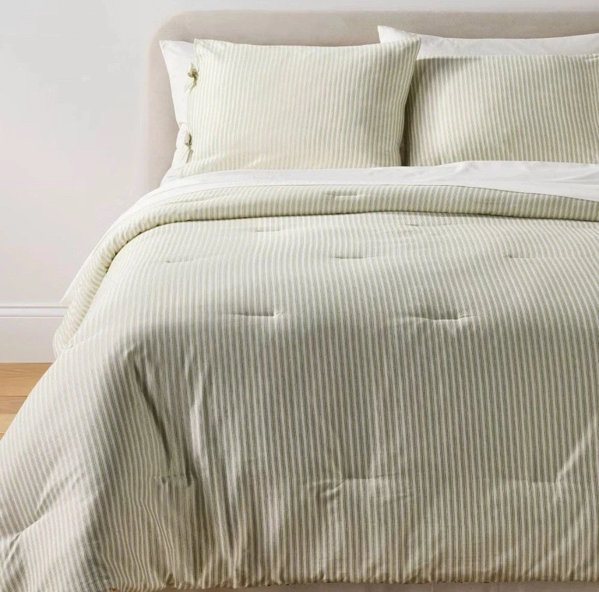 Reversible Floral & Stripe Comforter Set - Twin - Image 2