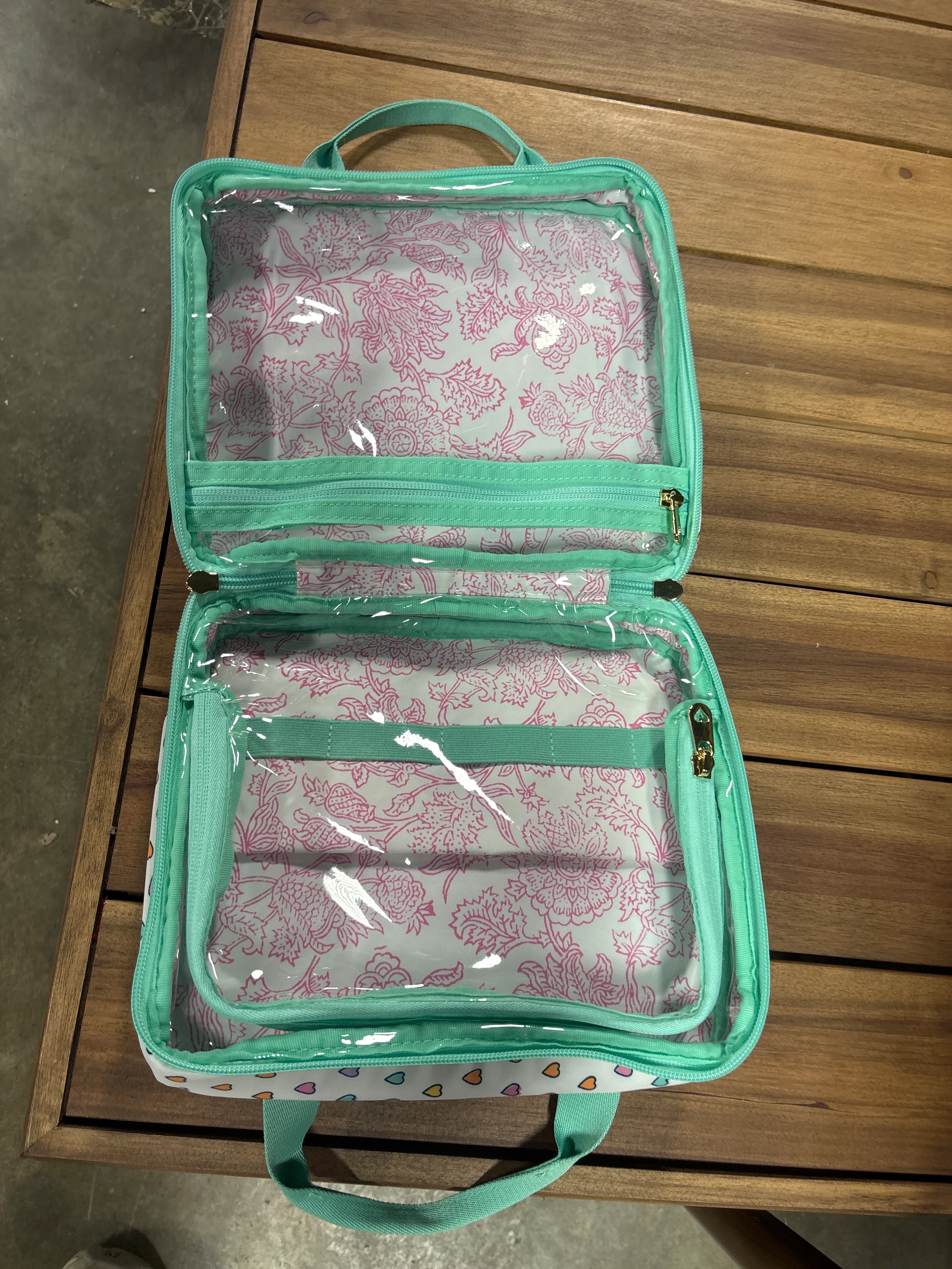Roller Rabbit Disco Hearts Wave Hanging Toiletry Bag SHOWROOM ITEM - Image 4