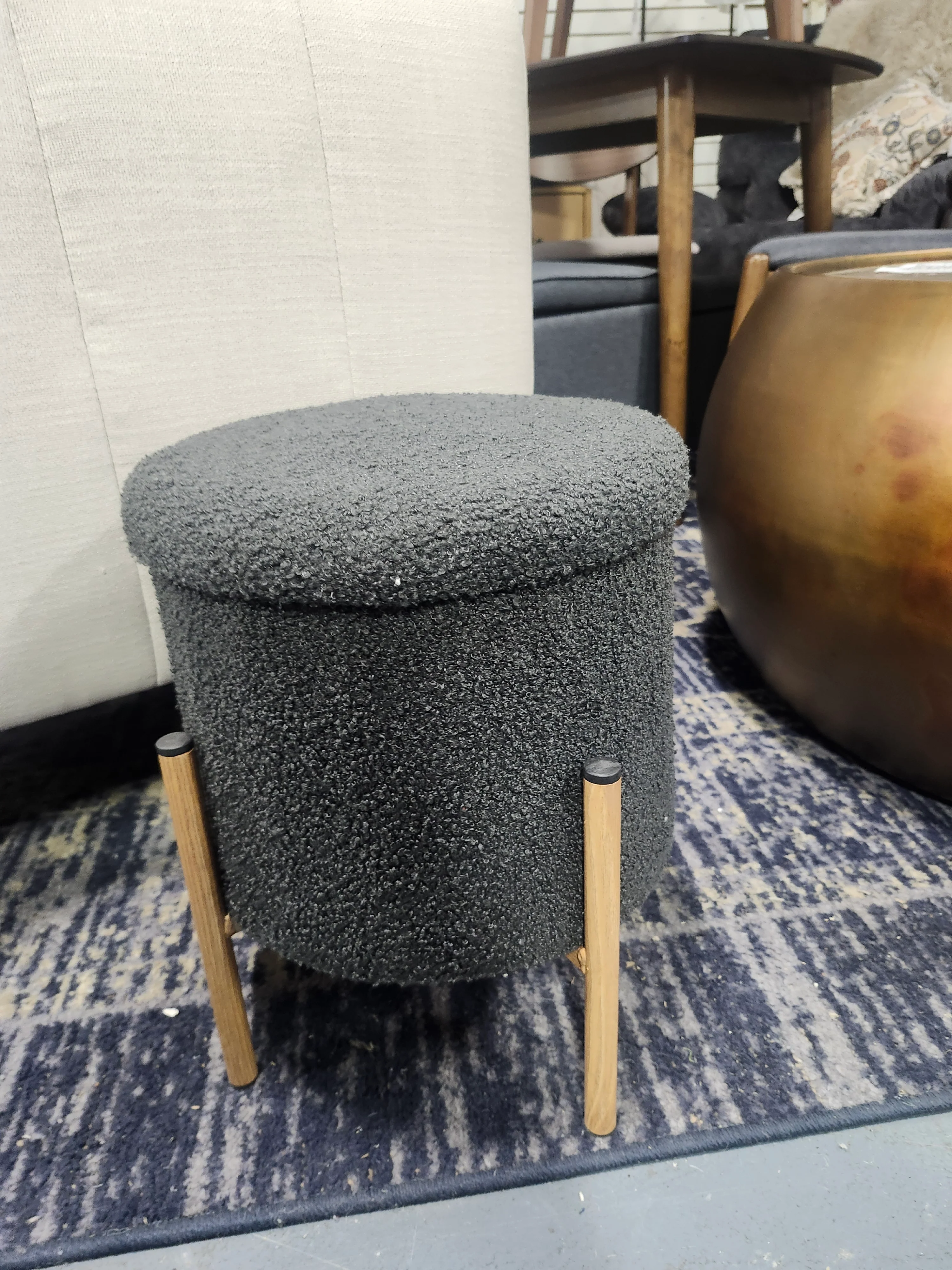Round Storage Ottoman Bench With Metal Base SHOWROOM ITEM - Image 2