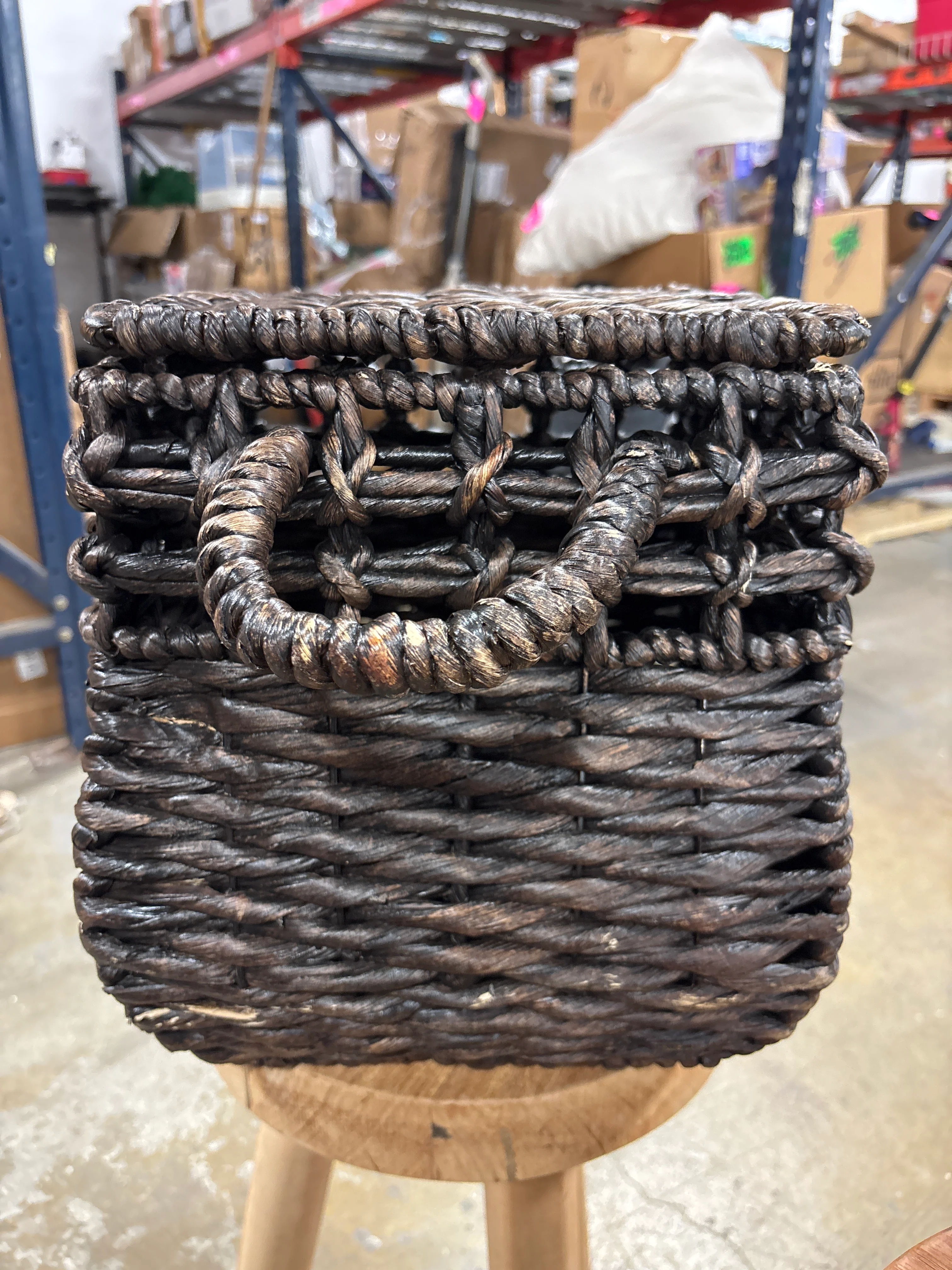 Rounded Square Chocolate Woven Basket with Lid SHOWROOM ITEM - Image 3