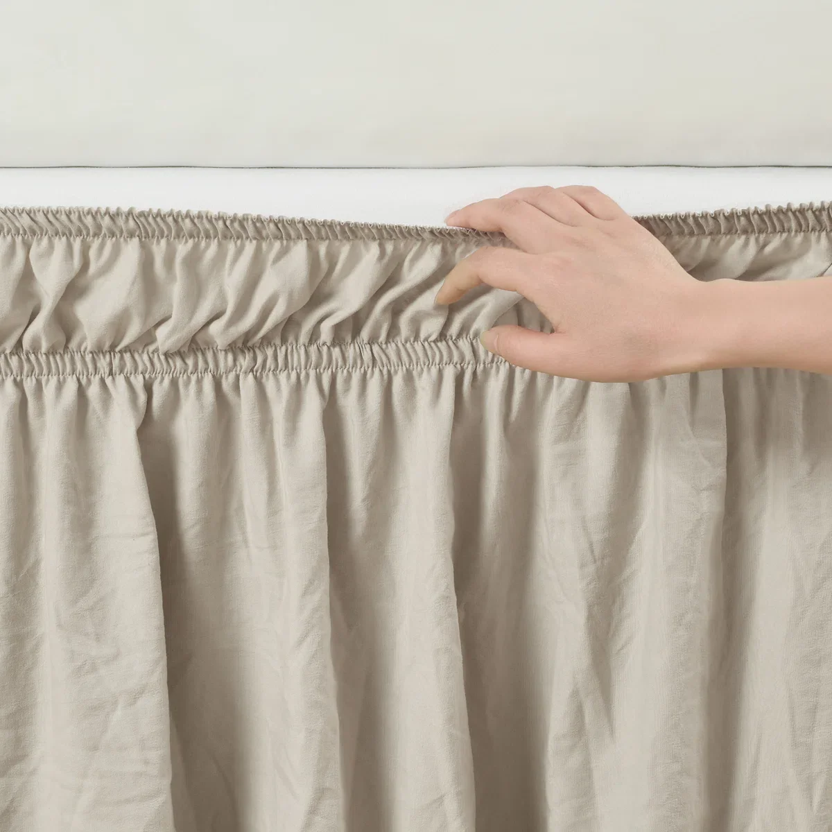 Ruffled Wrap Around Bed Skirt King - Image 3