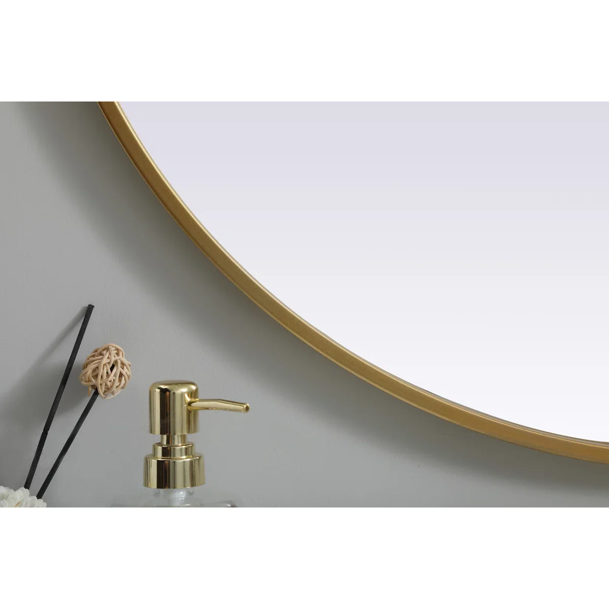 Sabine Metal Pill Wall Mirror - Image 5